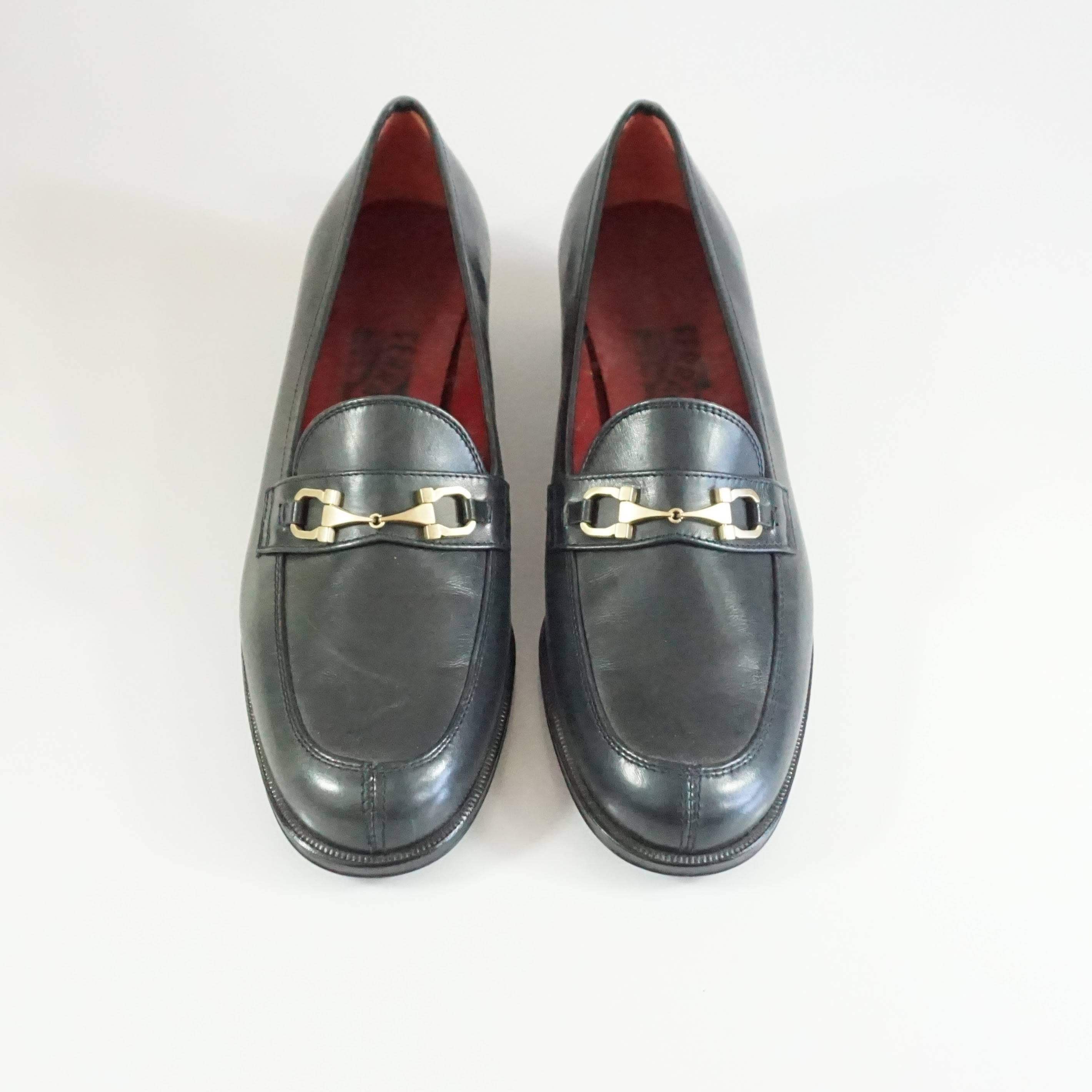 Salvatore Ferragamo Black Leather Loafers - 6.5 B In Good Condition In West Palm Beach, FL