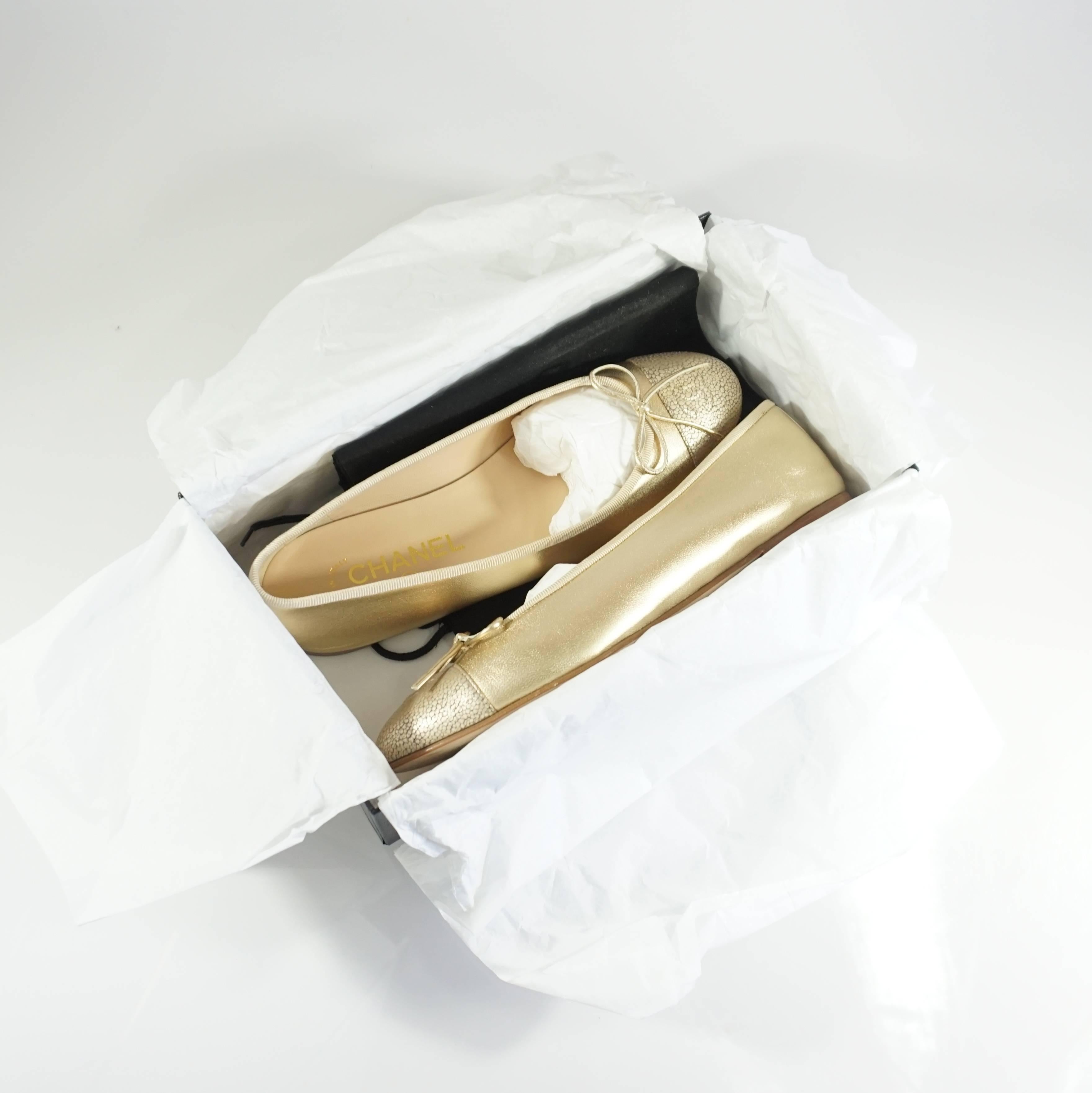 Women's Chanel Gold Stingray Embossed Ballerina Flats - 39