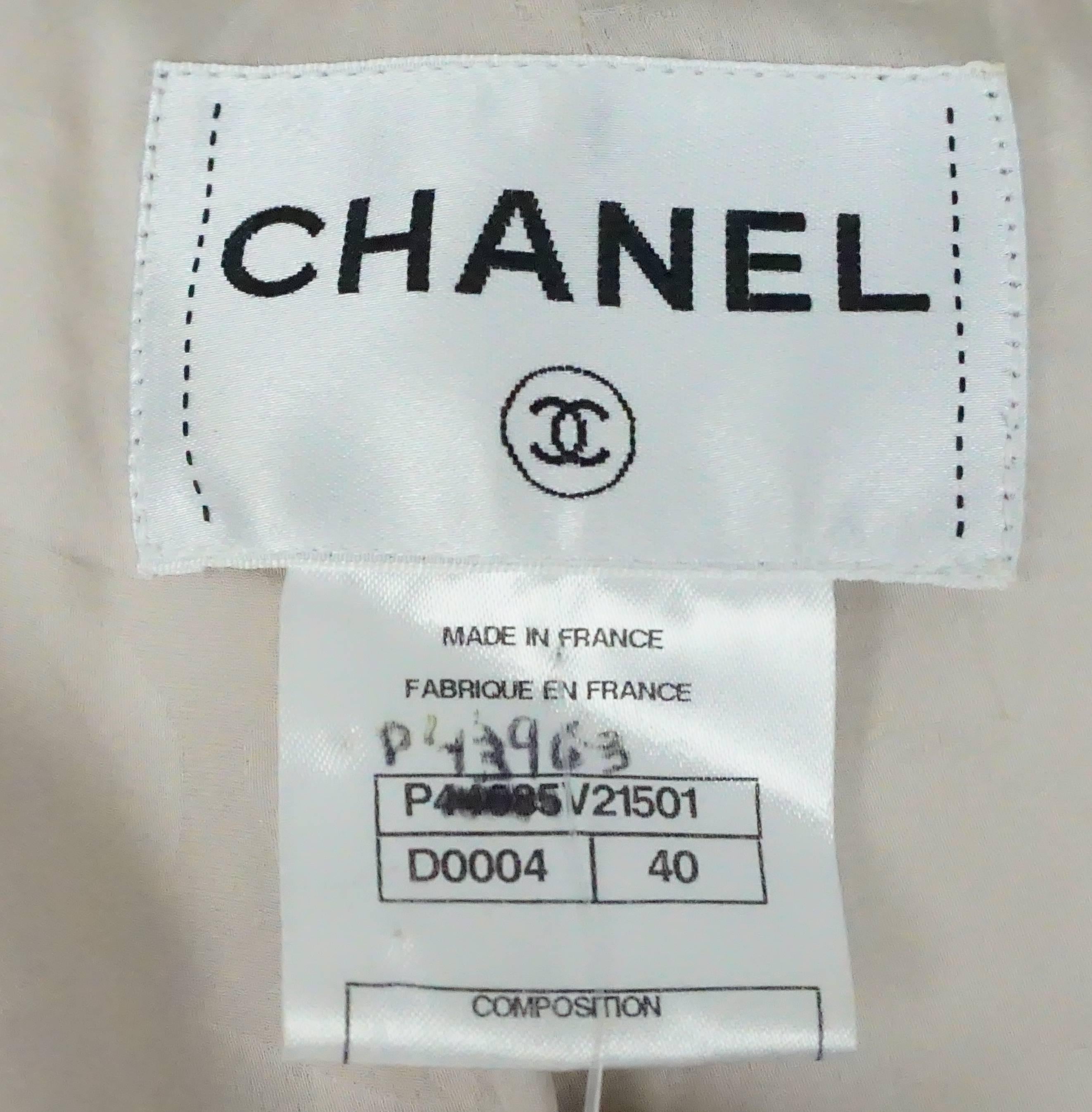 Chanel Runway Pre-Fall 2012 Gold Silk Lame Skirt Suit with Gripoix - Size 40  For Sale 2