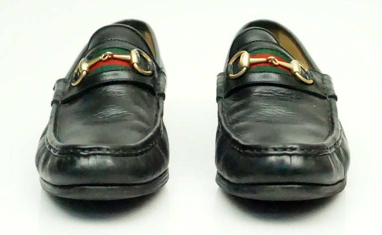 Gucci Vintage Black Leather Loafer w/ Red and Green Stripe - 6 For Sale at  1stDibs | vintage gucci loafers, vintage gucci shoes, gucci classic loafers