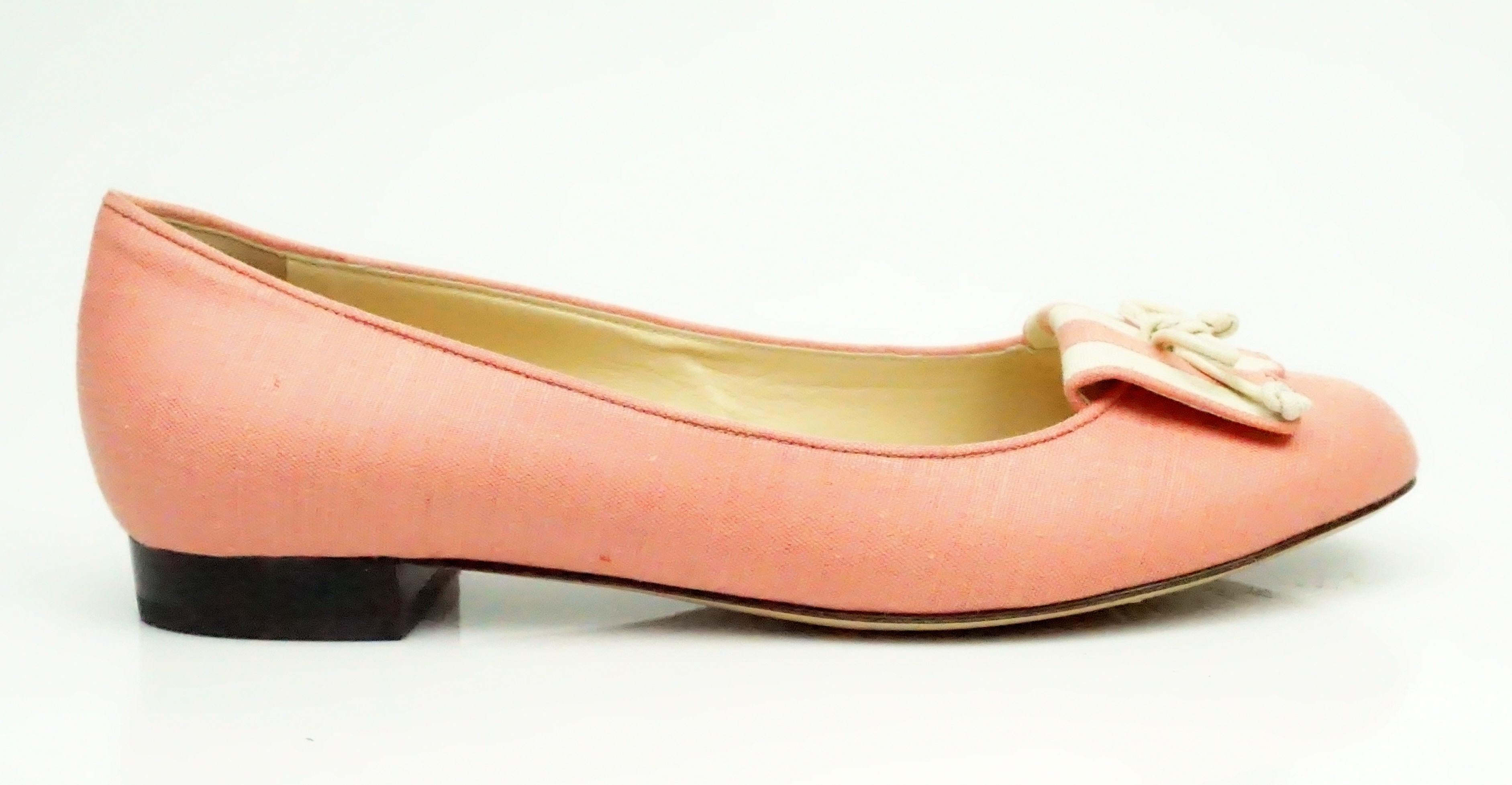 Charlotte Olympia Coral Linen Flats - 37  These adorable linen flats are in excellent condition. They are a coral and ivory color and are made of linen. The top of the shoe near the toe has a striped detail that has a scallop detail on the bottom.