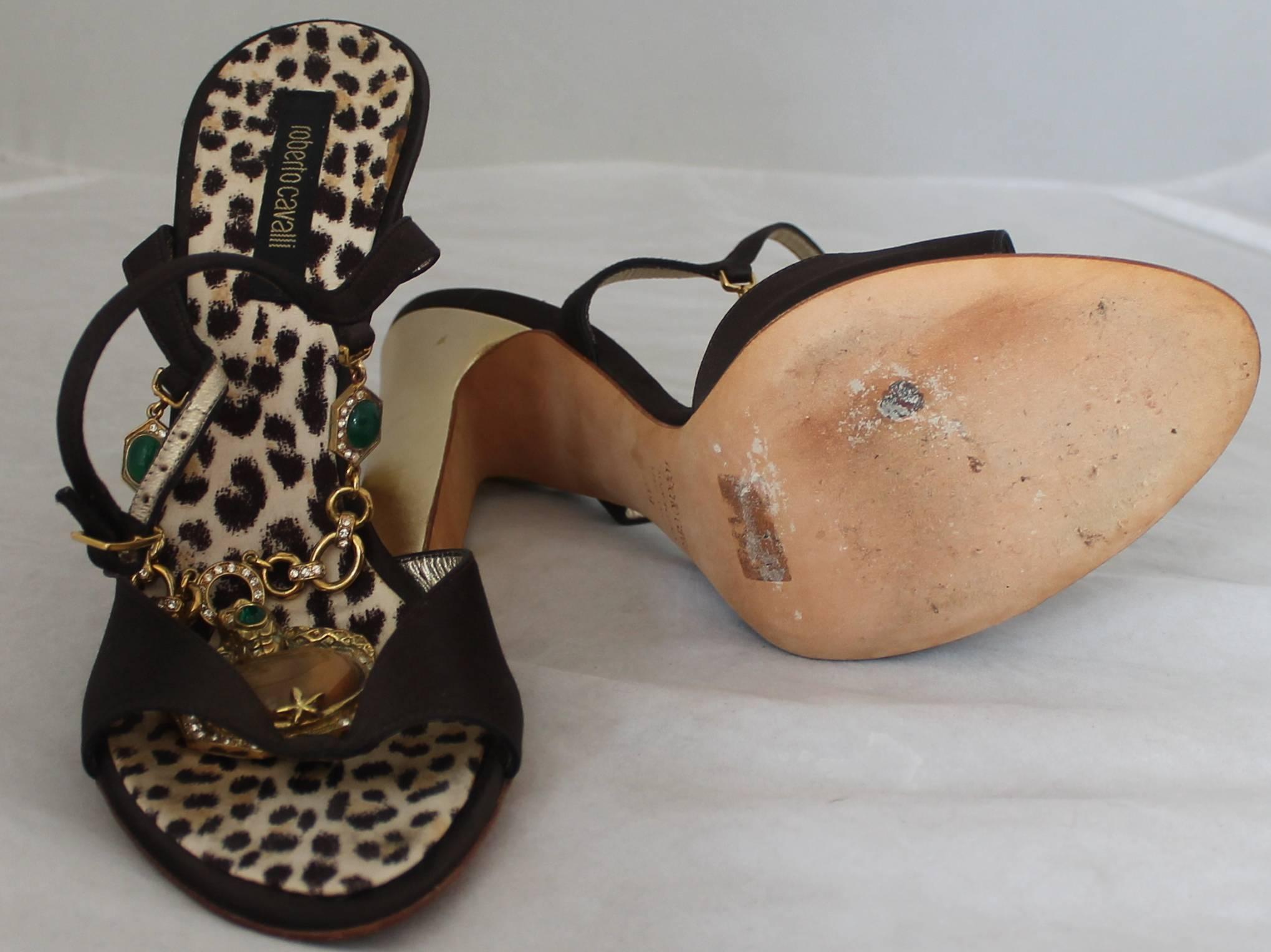 Women's Roberto Cavalli Limited Edition Brown Silk Heels with Gold Chain & Pendant - 39