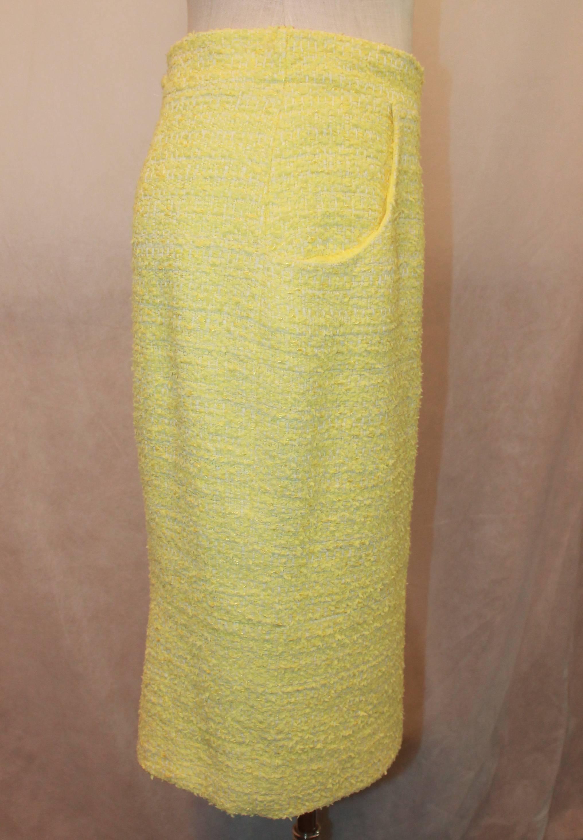 Beige Chanel Yellow & Lime Tweed Skirt with 2 Pockets - 40