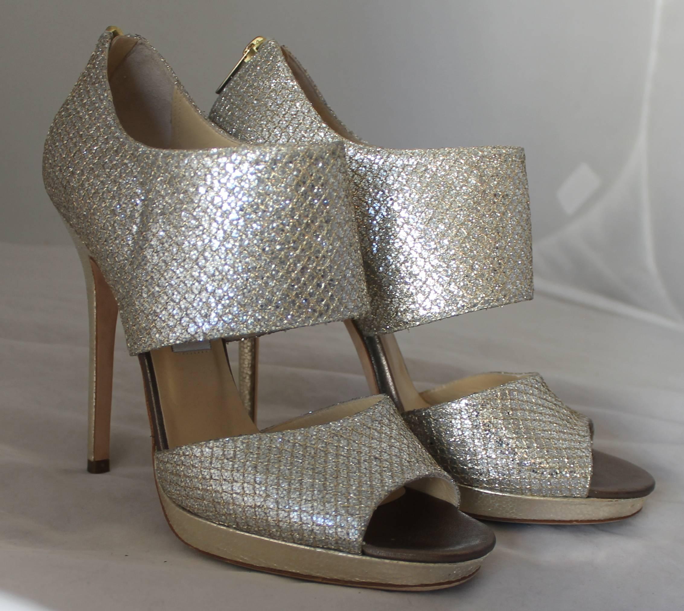 Jimmy Choo Silver & Gold Double Strap High Heel Bootie - 39.5 In Excellent Condition In West Palm Beach, FL