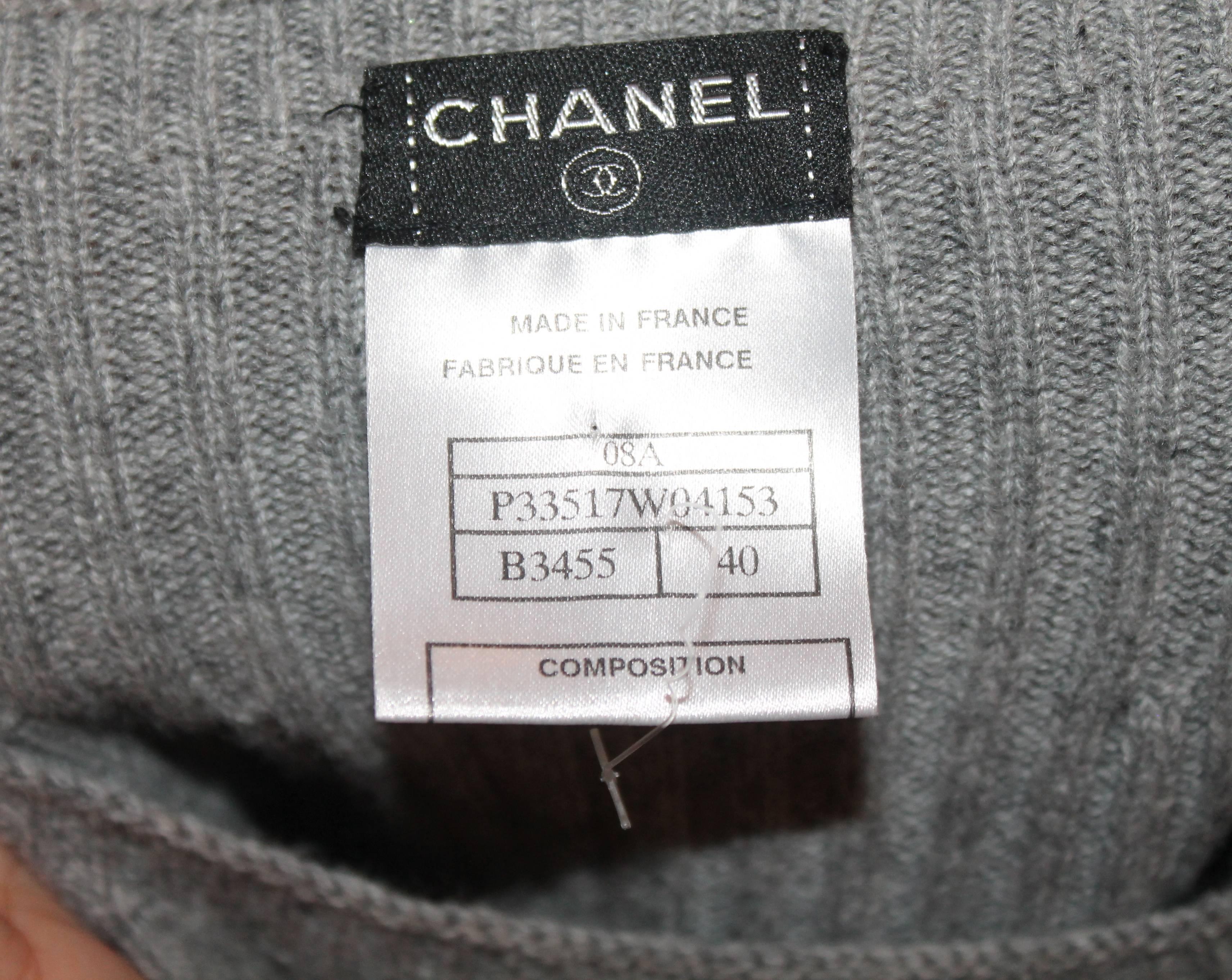 Chanel Grey Cashmere & Silver Sequin Top - 40 3