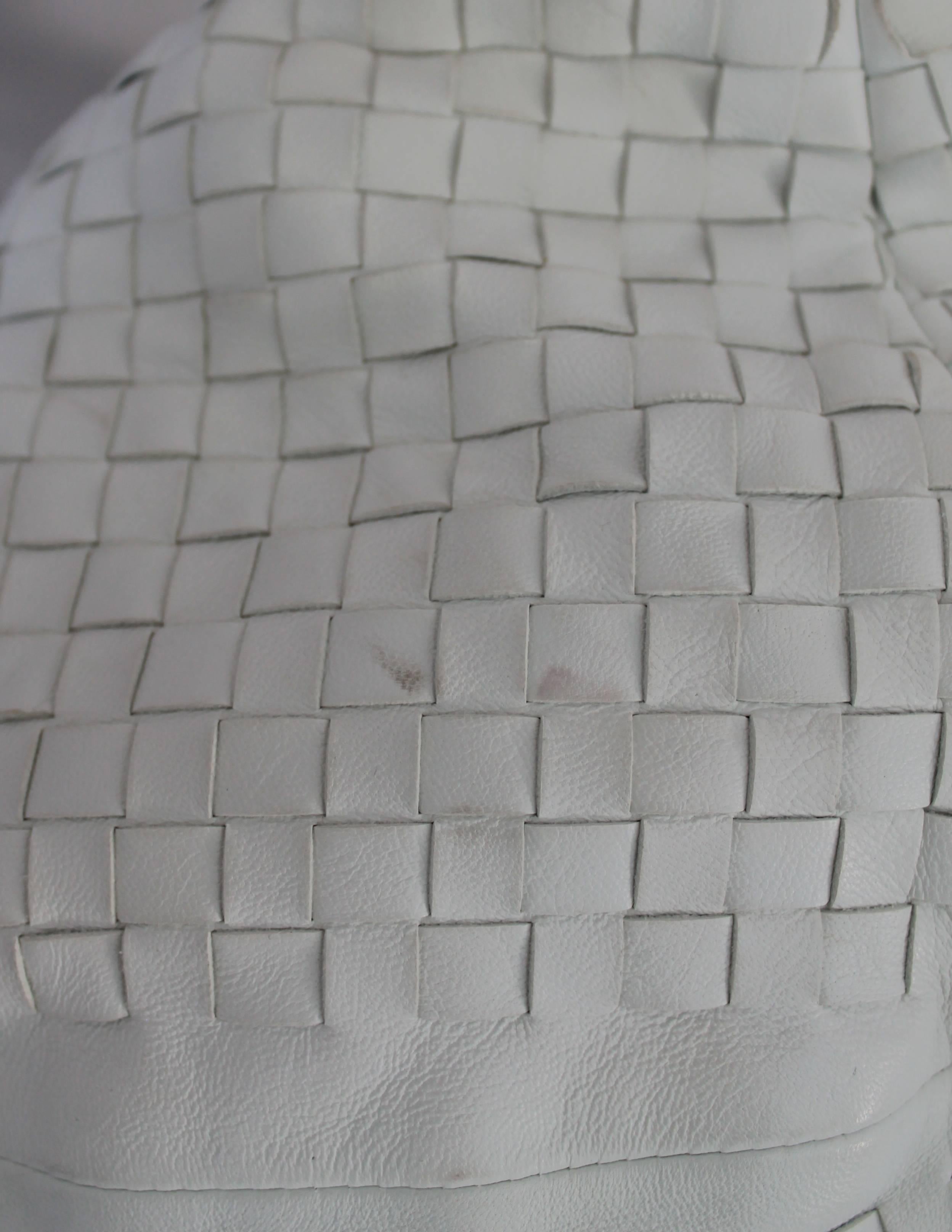 Bottega Veneta White Woven Leather Shoulder Bag  1