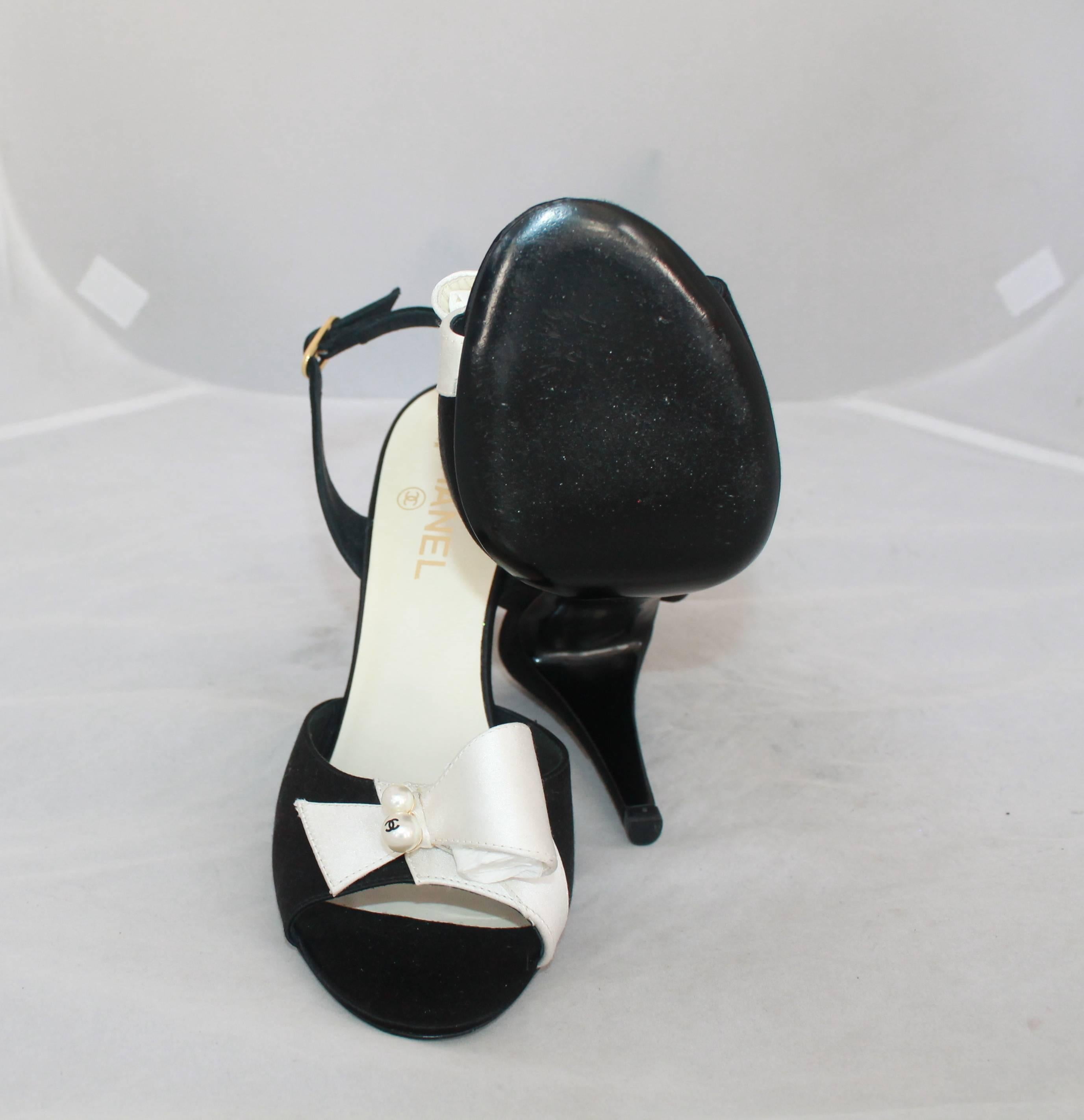 Chanel Black & Ivory Satin Open-Toe Sling Back Sandals w/ Front Bow - 40 1