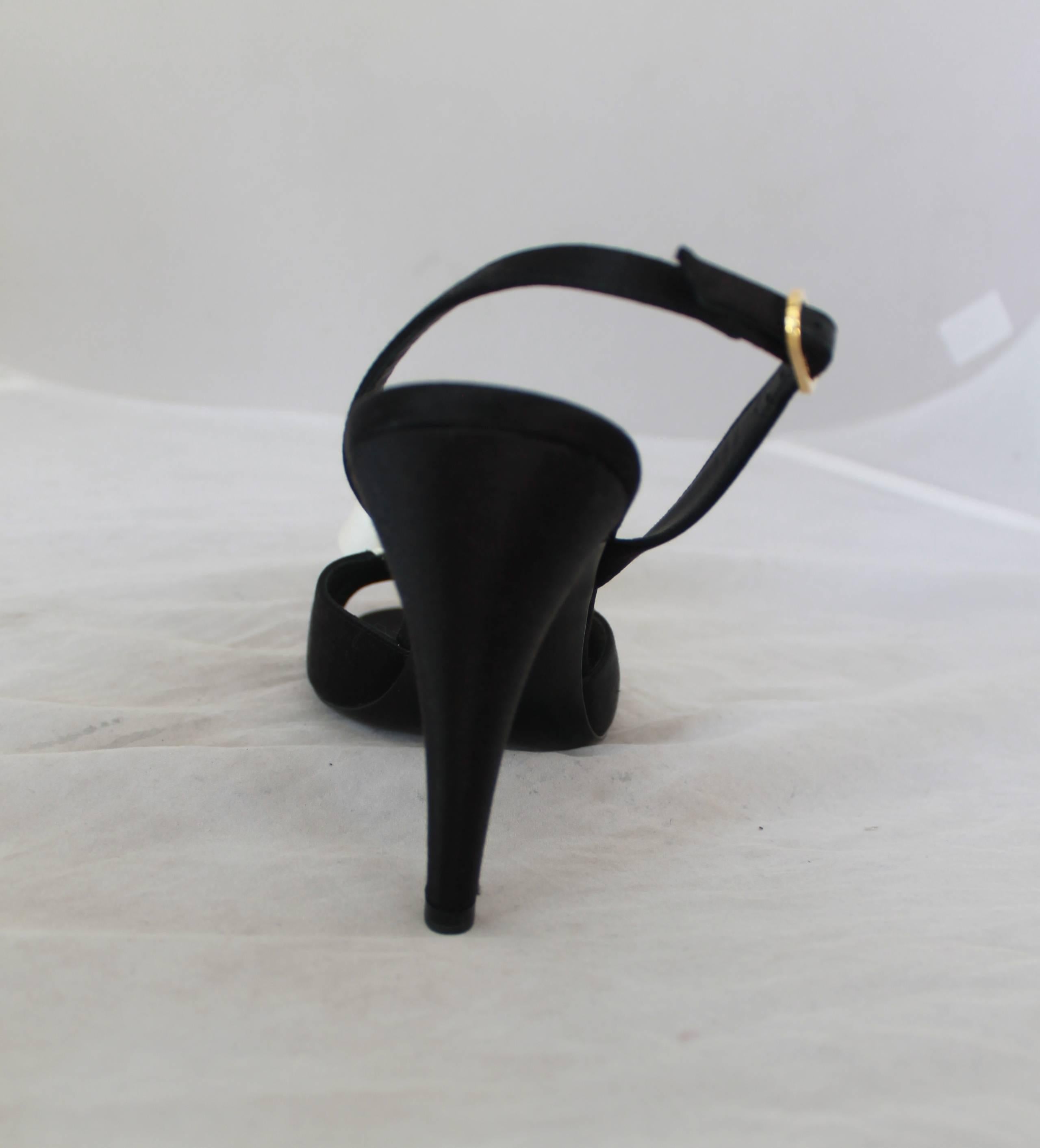 Women's Chanel Black & Ivory Satin Open-Toe Sling Back Sandals w/ Front Bow - 40