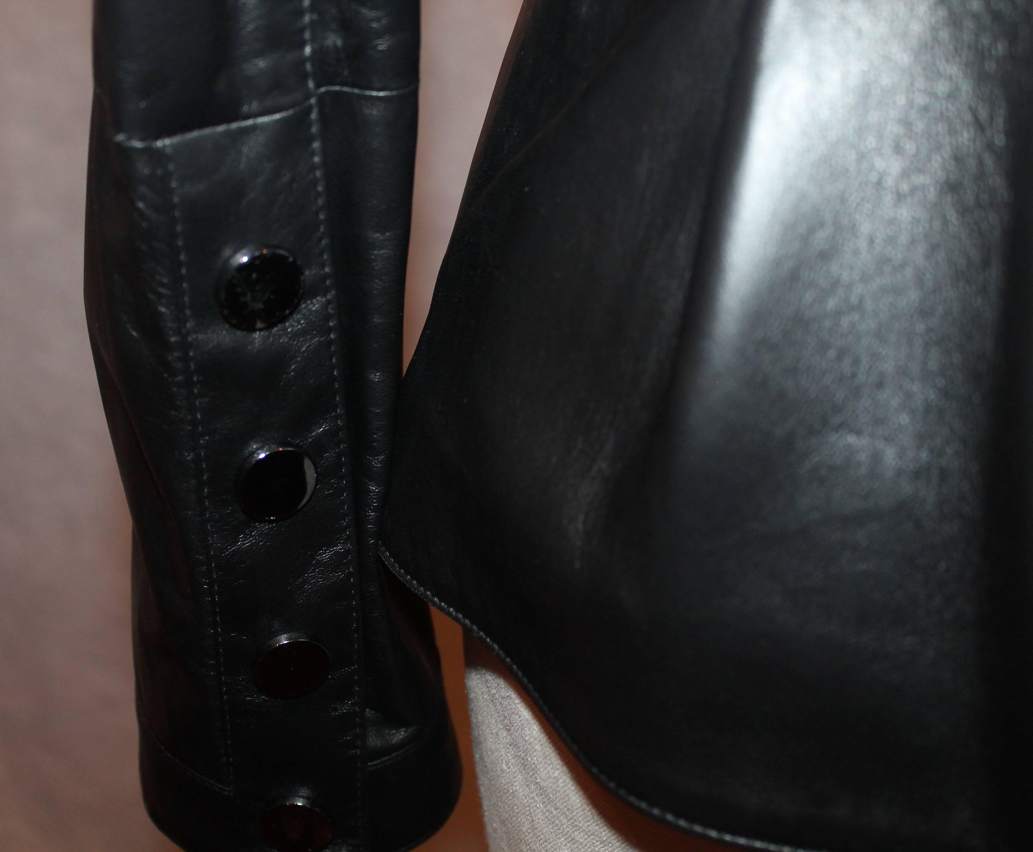Women's Oscar De La Renta Black Leather Jacket w/ Ruffle and Flower Detail - 10 For Sale