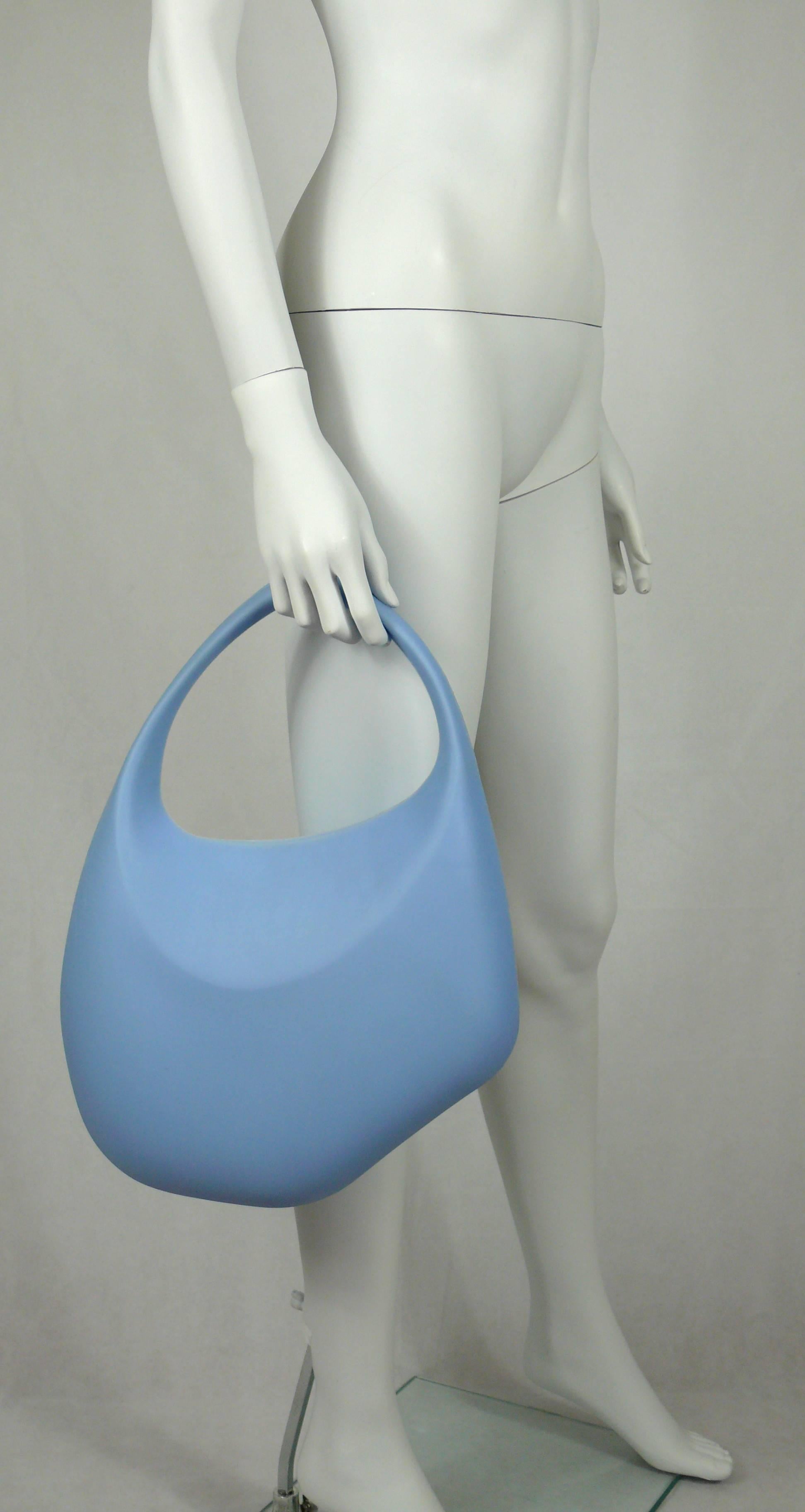 Thierry Mugler Vintage Iconic Bubble Rubber Handbag Rare Ice Blue Color In Excellent Condition In Nice, FR