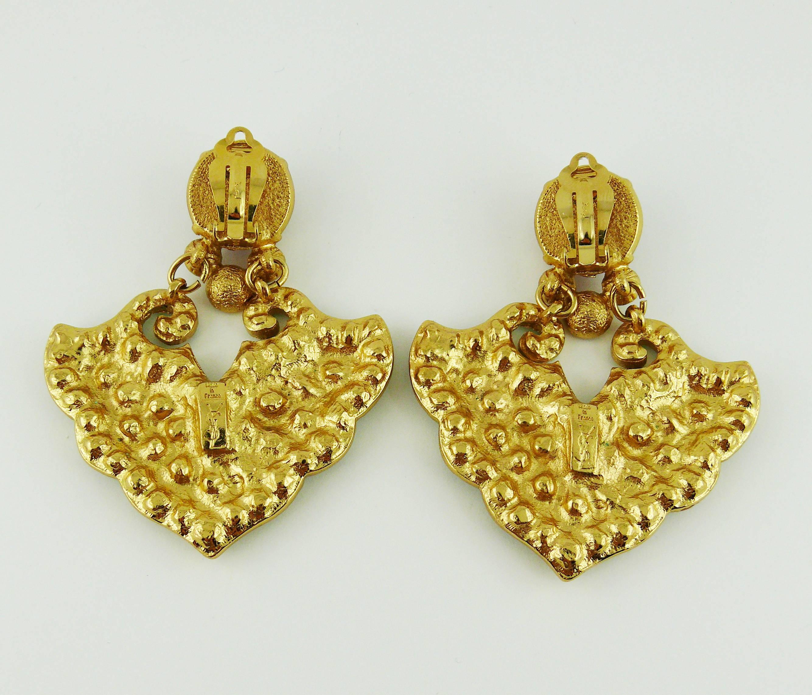 Yves Saint Laurent YSL Vintage Rare Opulent Mykonos Heart Dangling Earrings In Excellent Condition In Nice, FR