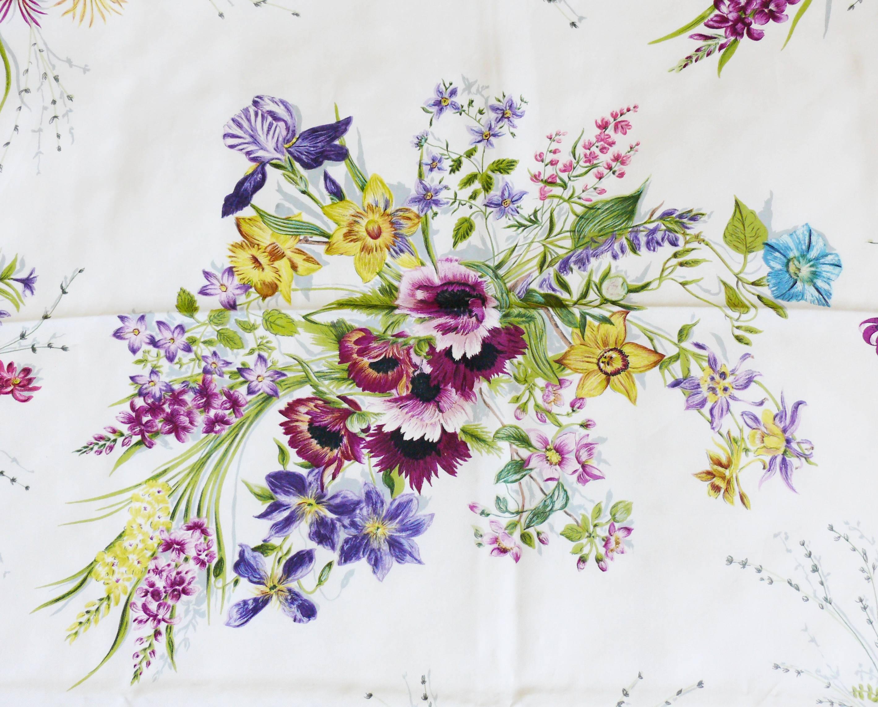HERMES vintage rare 1961 floral print silk carré scarf 
