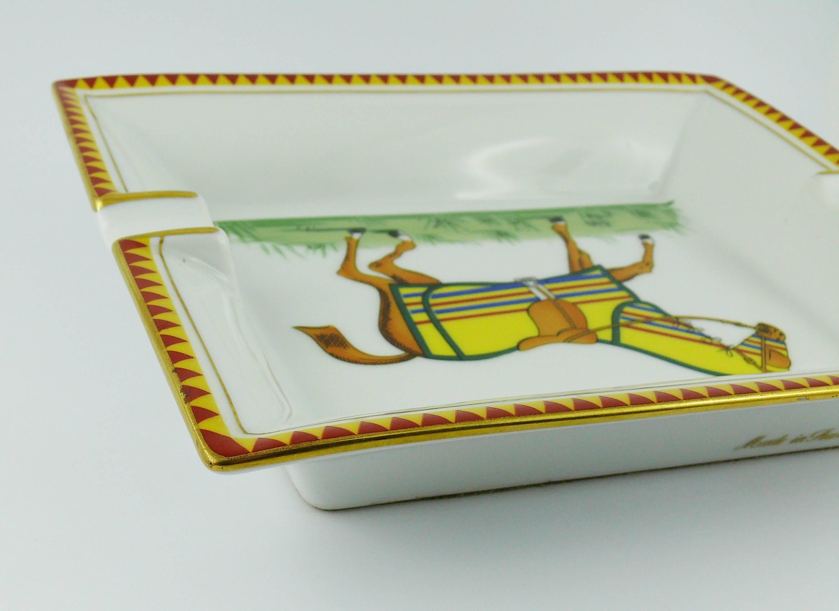 Women's or Men's Hermes Large Equestrian Porcelain Cigar Ashtray Pin Tray