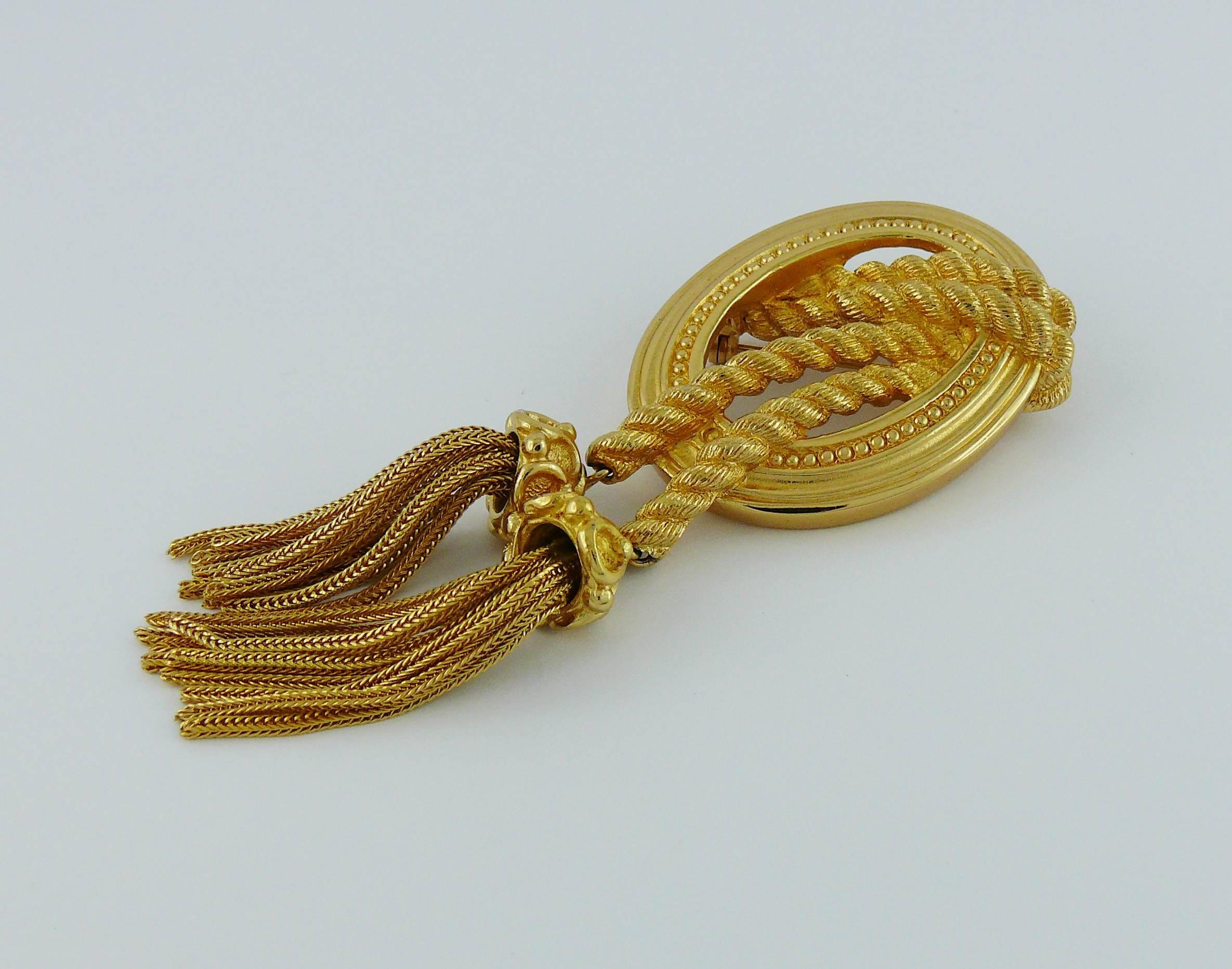 dior vintage brooch