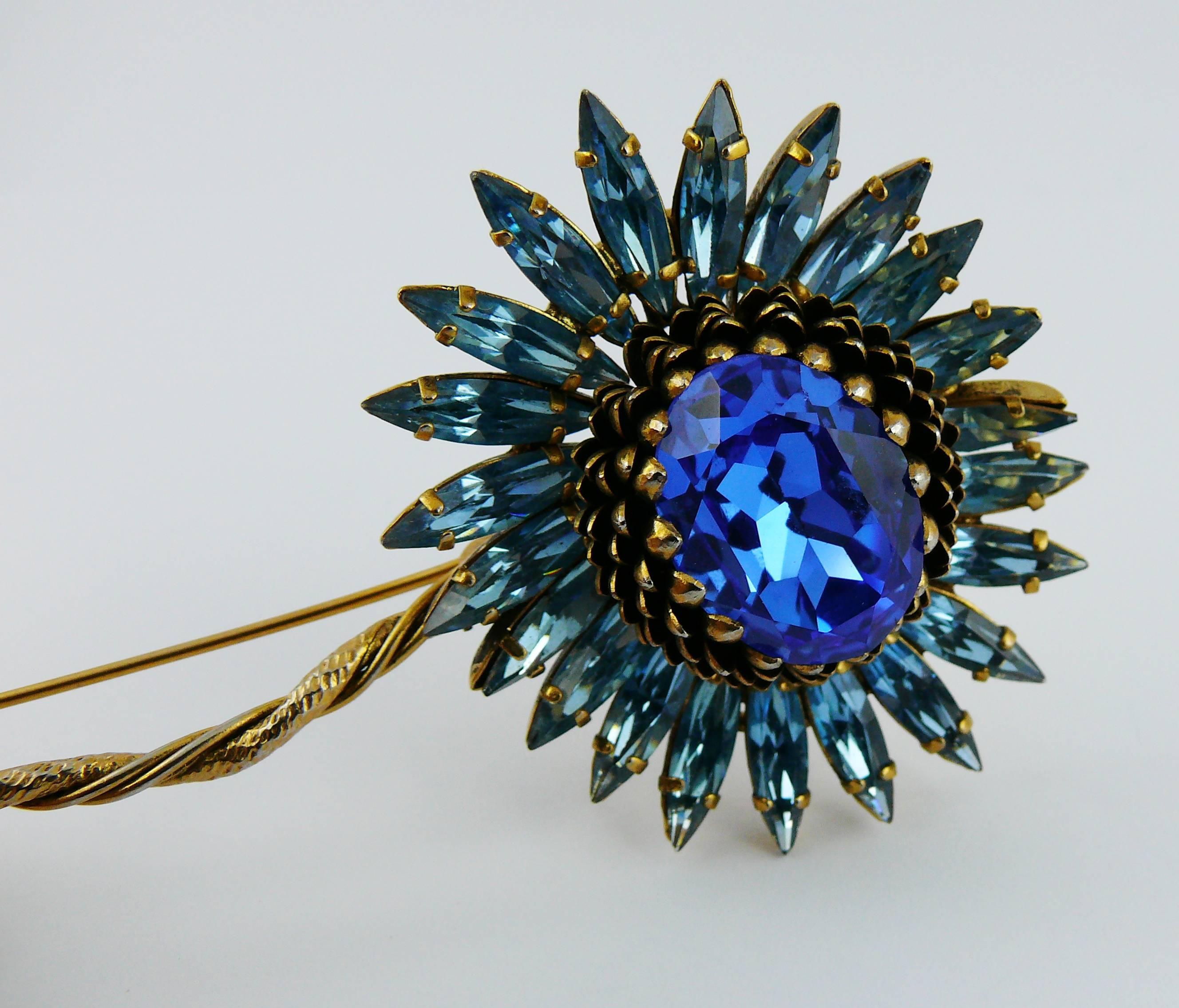 Christian Lacroix Vintage Magnificent Jewelled Flower Brooch In Excellent Condition In Nice, FR