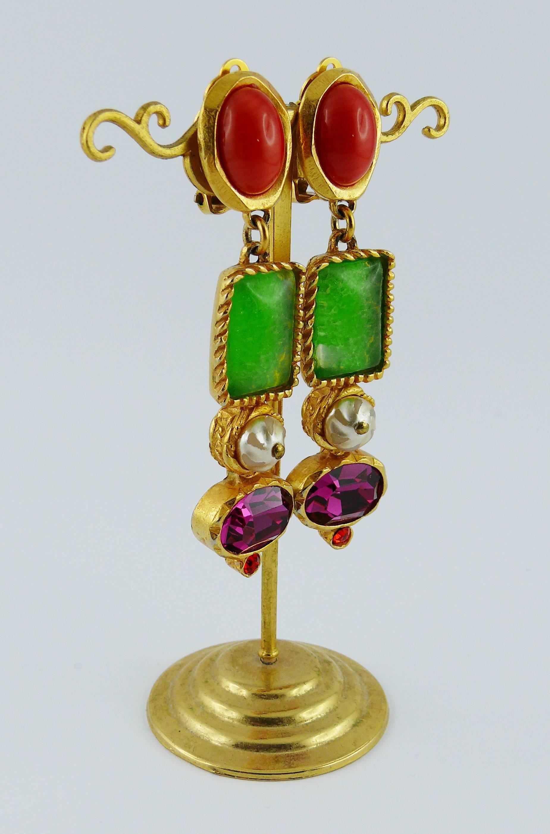 Christian Lacroix Vintage Jewelled Dangling Earrings In Good Condition In Nice, FR