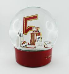 Chanel Huge N°5 Perfume Bottle Rechageable Snow Dome