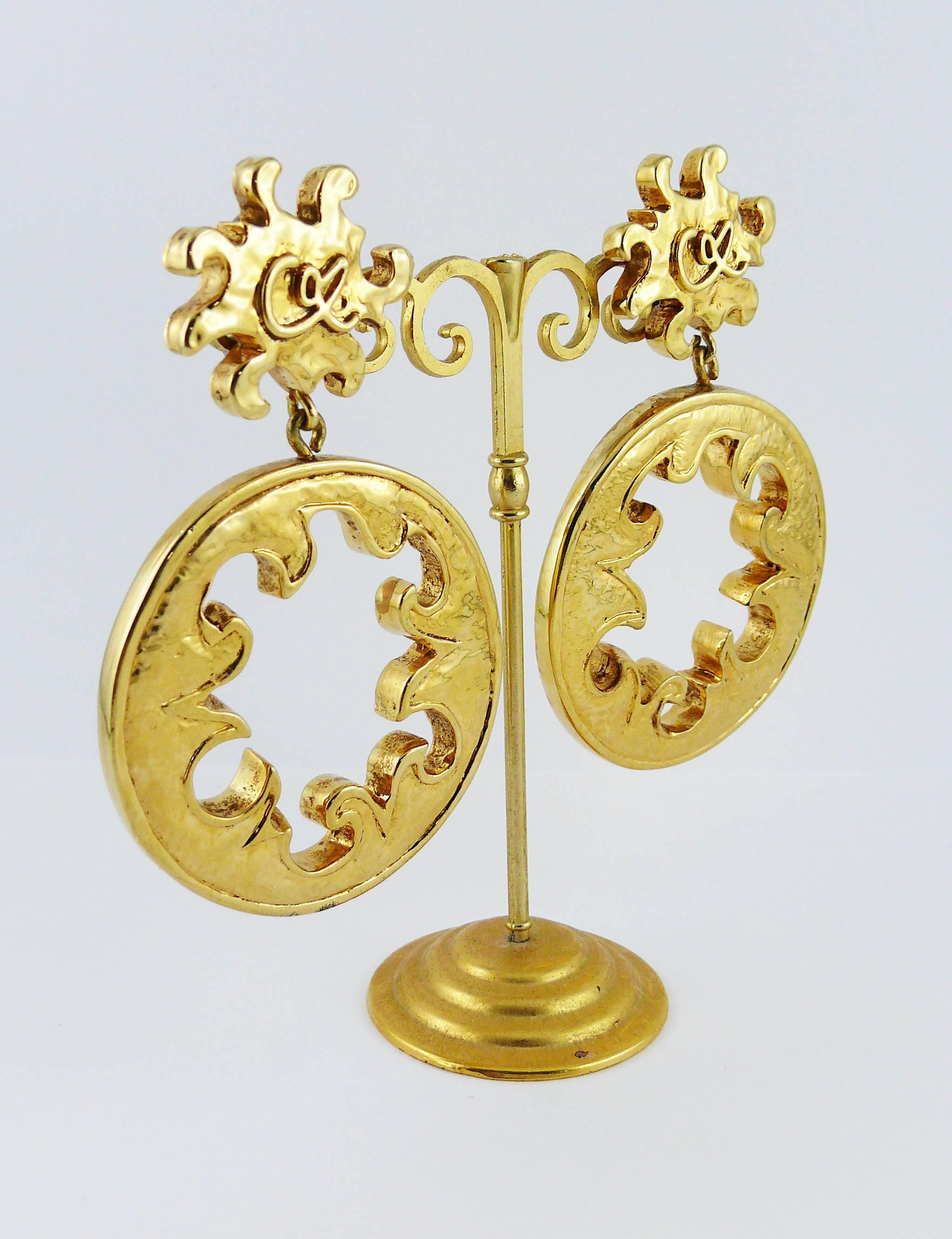 Christian Lacroix Vintage Abstract Gold Toned Hoop Earrings In Good Condition In Nice, FR