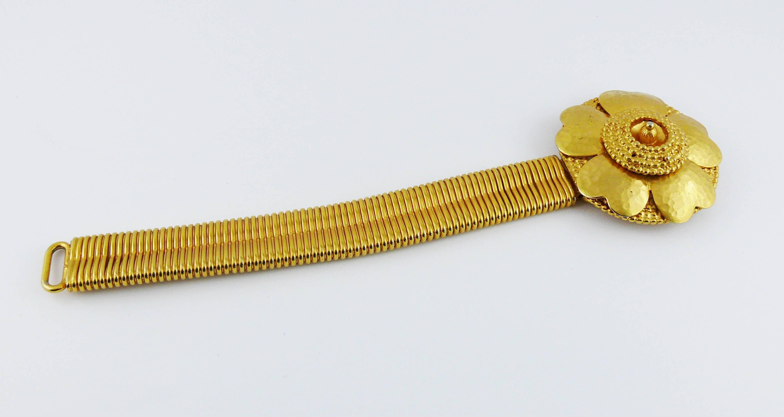 guruji gold bracelet