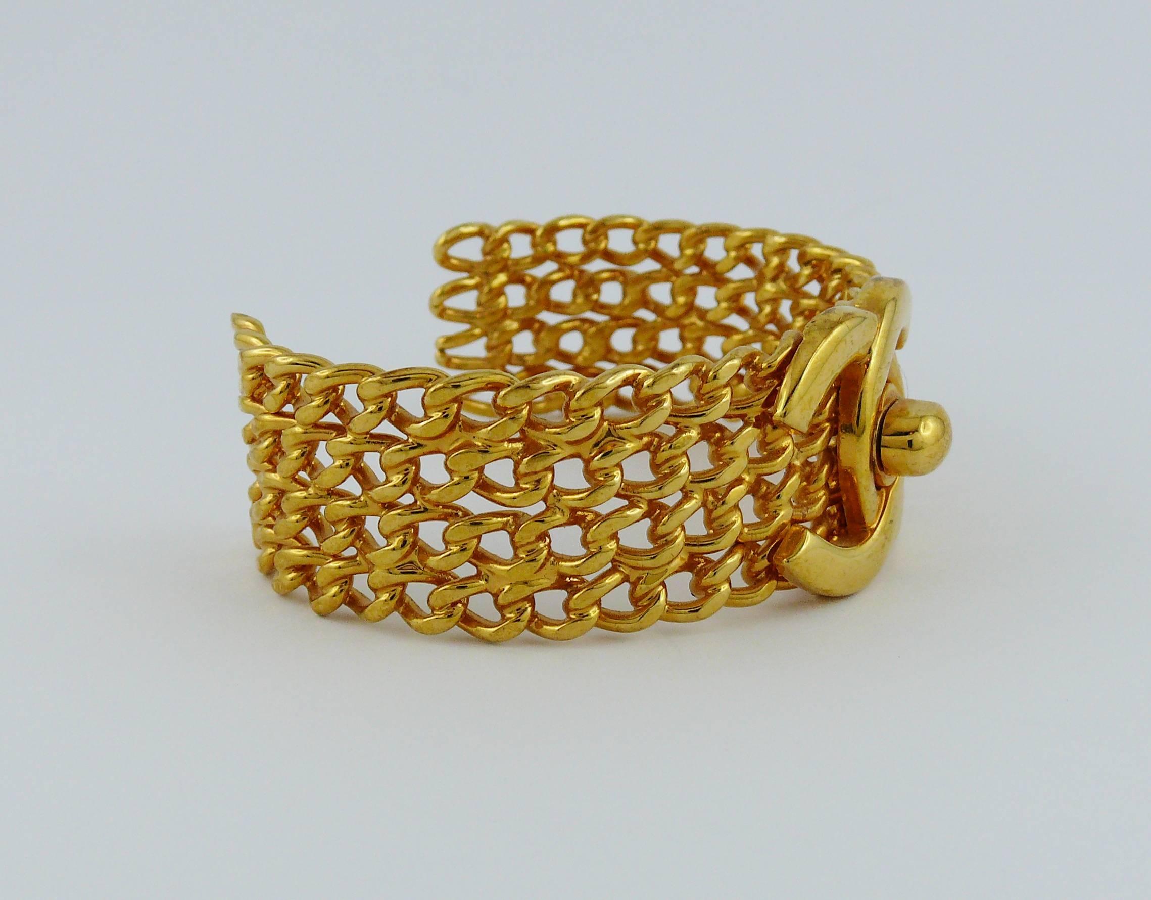 Donna Bracciale Chanel Vintage 1997 CC Turnlock e catene in tonalità oro in vendita
