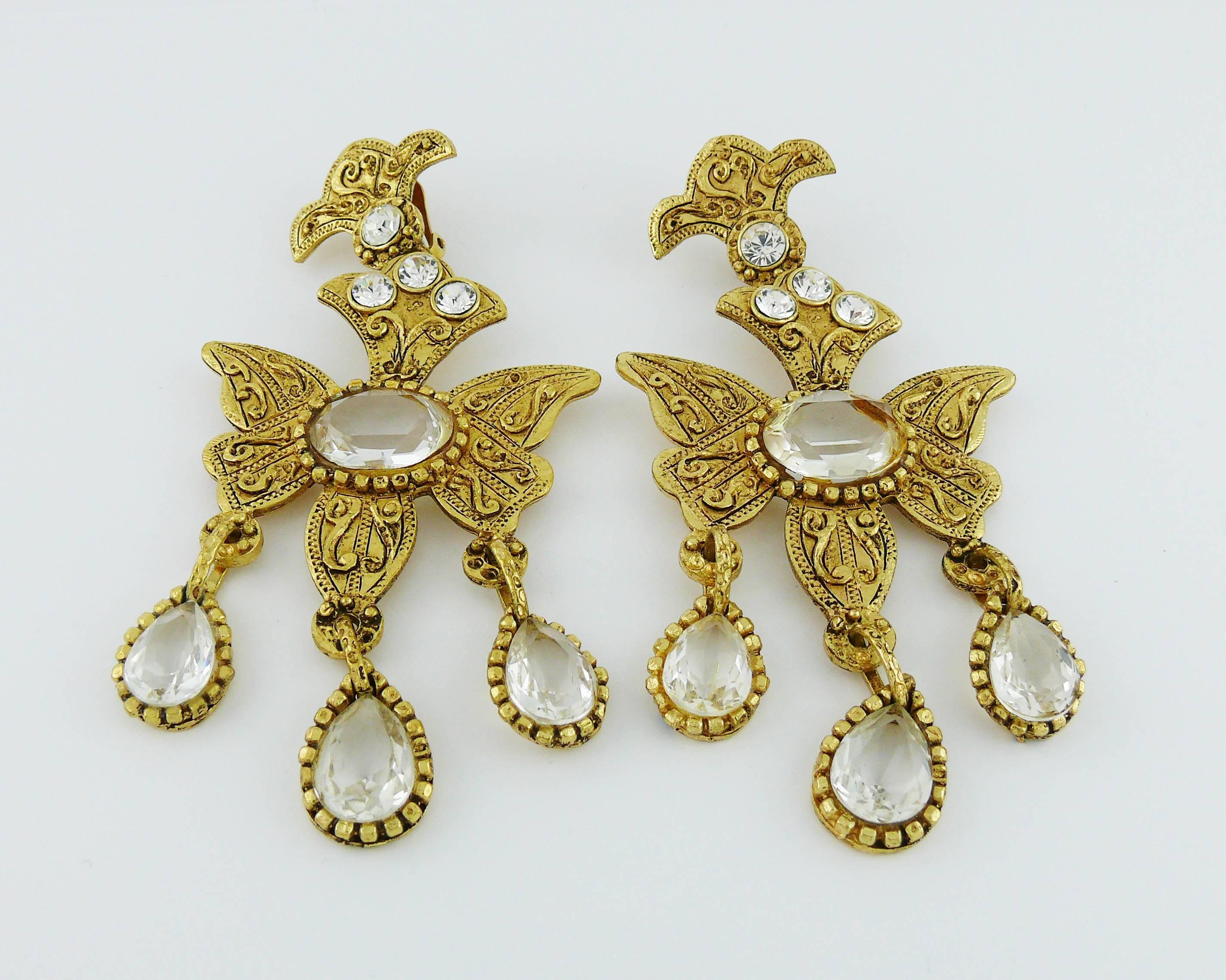 Christian Lacroix Vintage Massive Jeweled Chandelier Earrings In Excellent Condition In Nice, FR