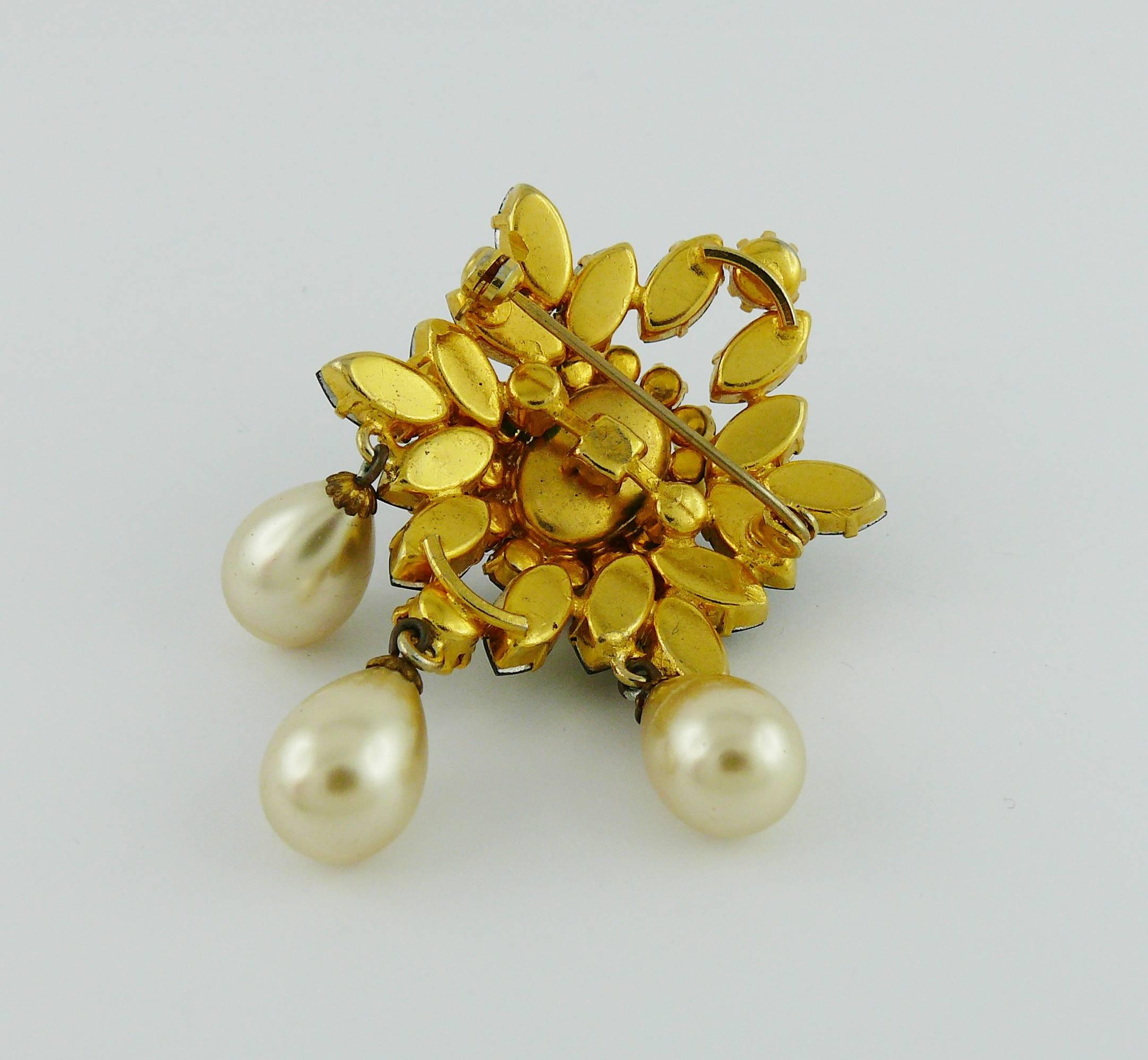 Vintage Bejeweled Faux Pearl Brooch For Sale 2