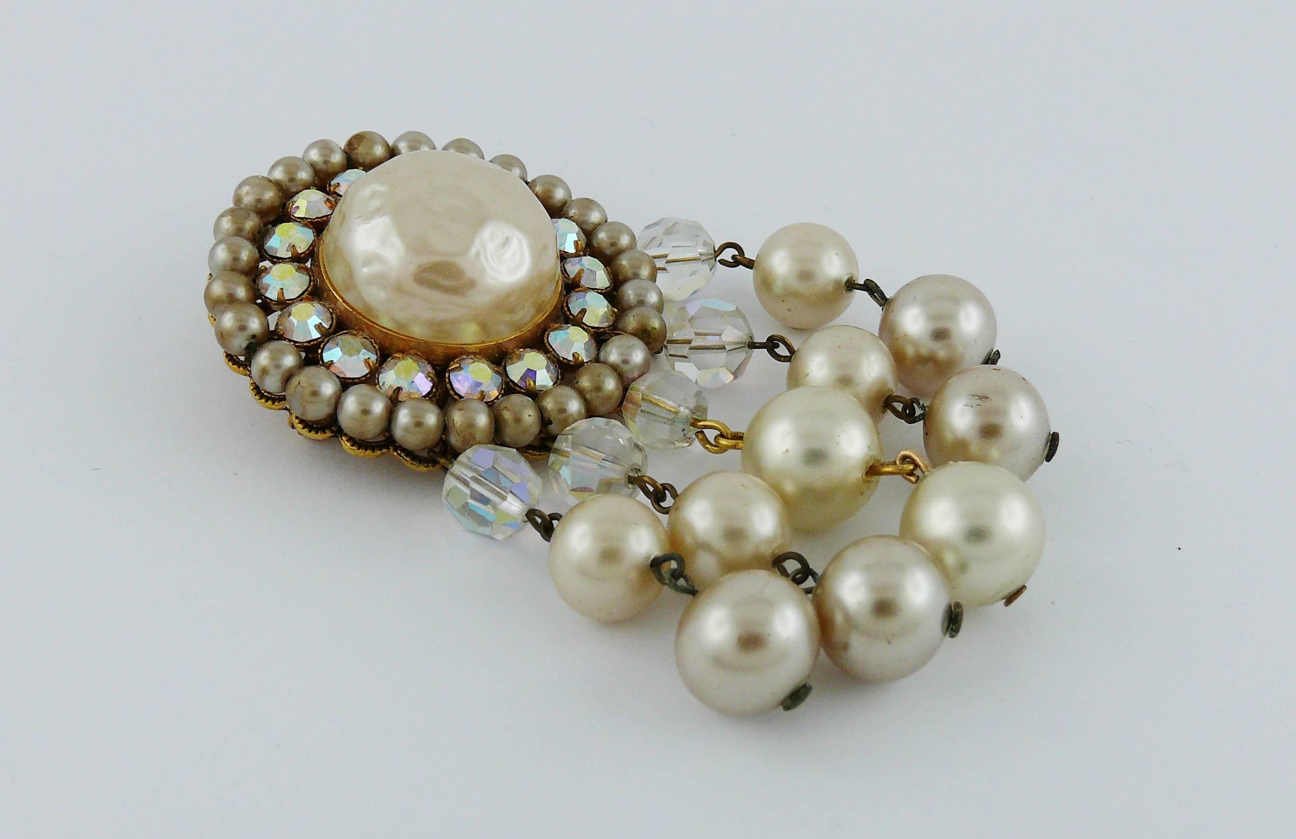 Vintage Bejeweled Pearl Brooch In Fair Condition For Sale In Nice, FR