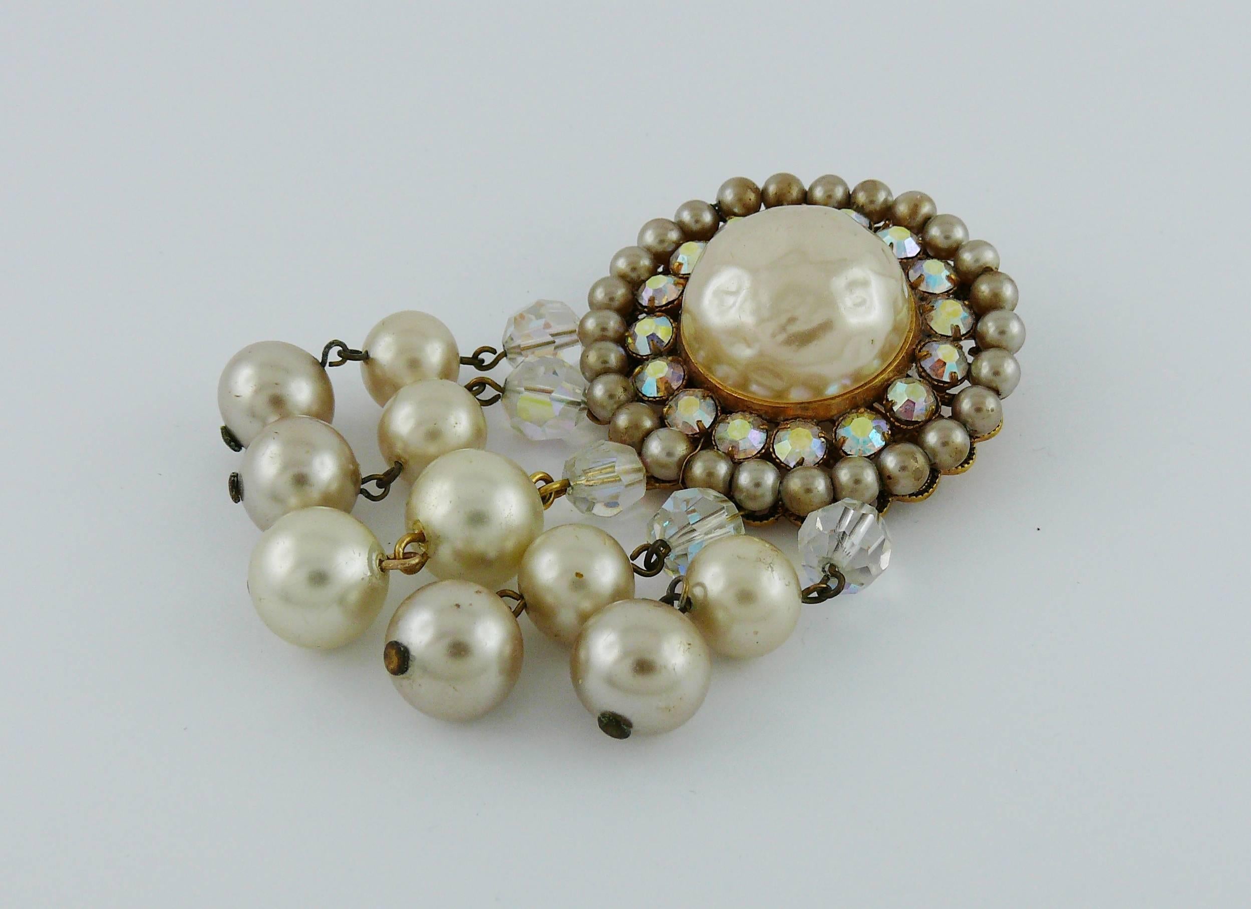 Vintage Bejeweled Pearl Brooch For Sale 1