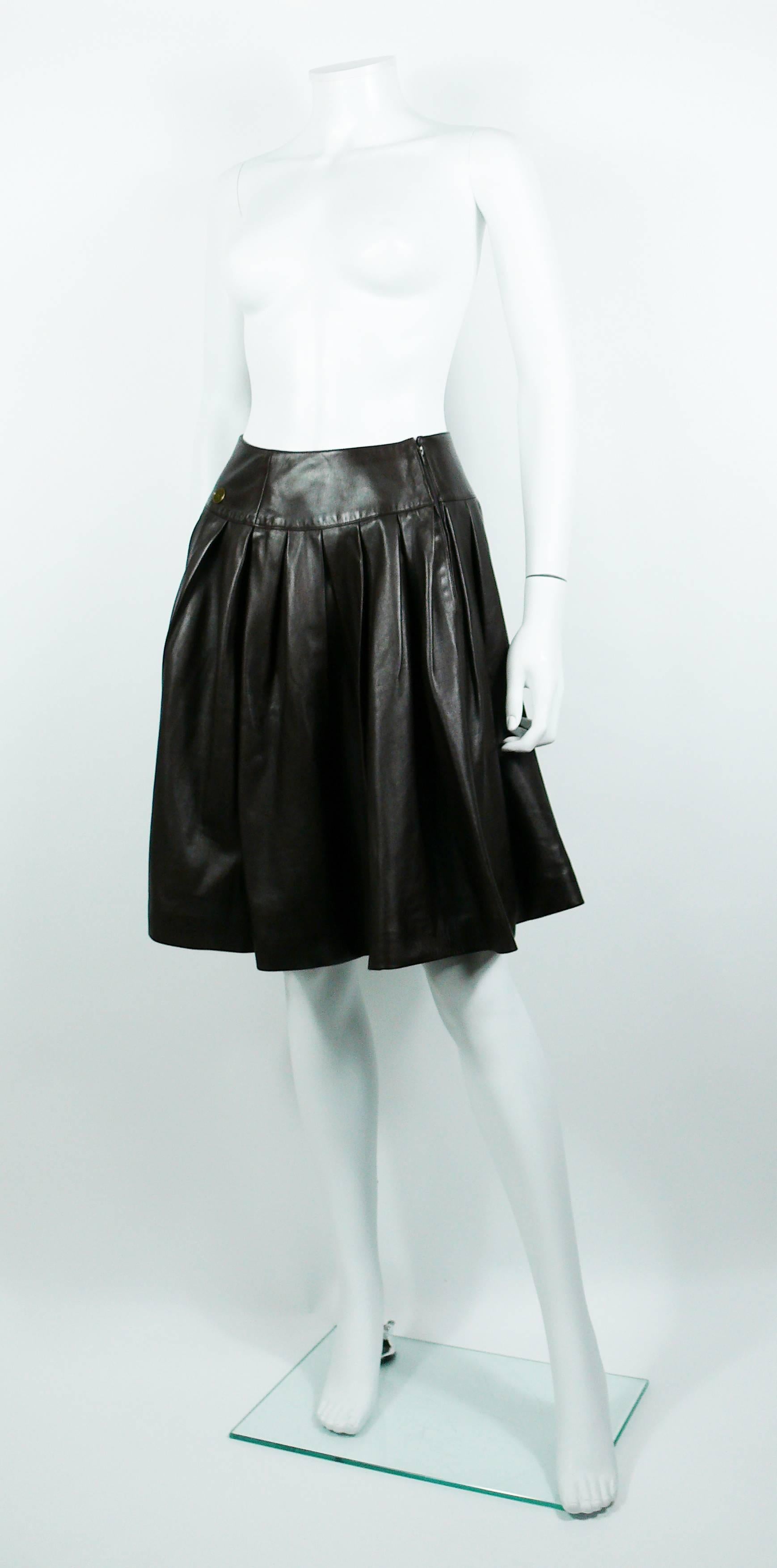 Black Chanel Fall 2001 Brown Leather Pleated Skirt Size FR 38