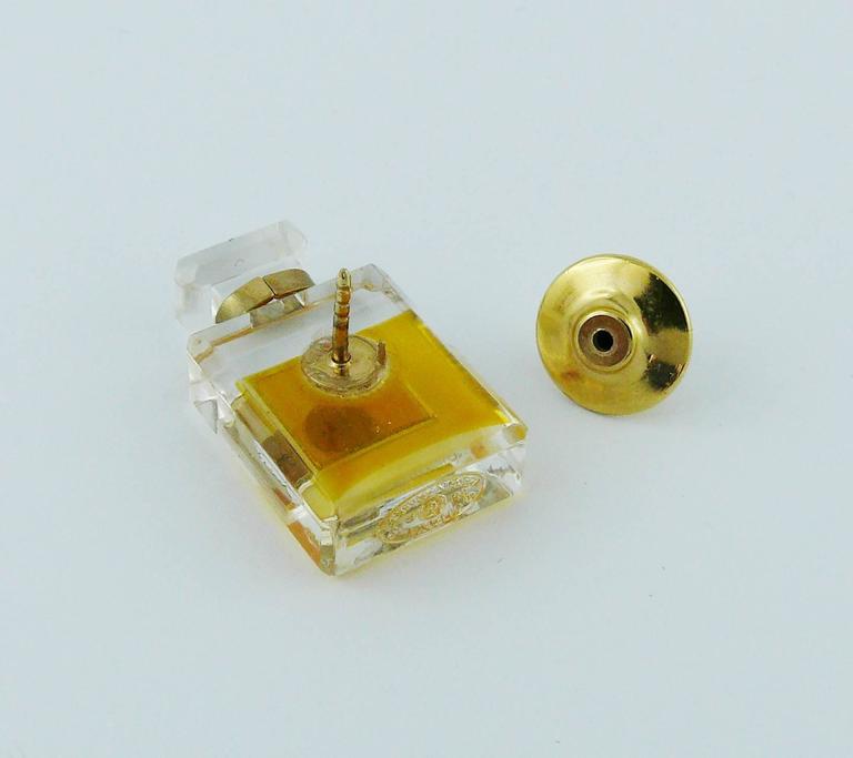 Chanel Collection No 5 Eternal N°5 brooch, Chanel