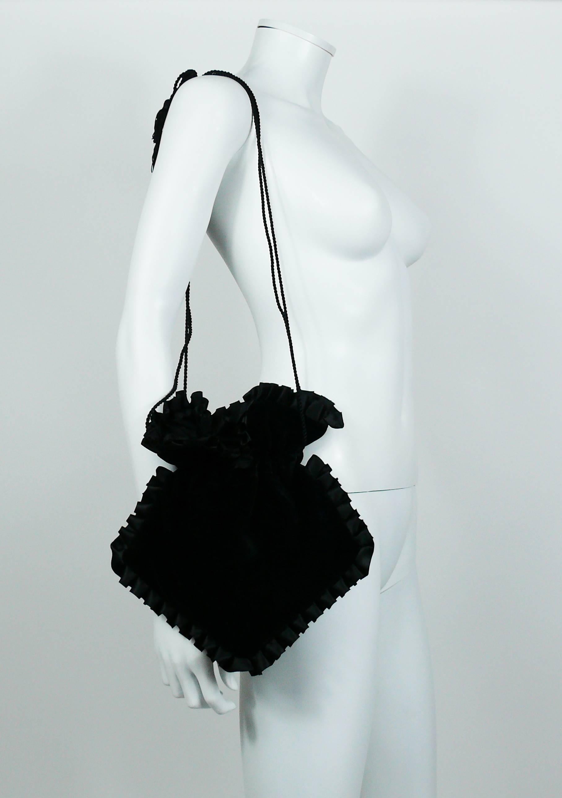 Yves Saint Laurent Vintage Black Velvet Evening Bag In Excellent Condition In Nice, FR