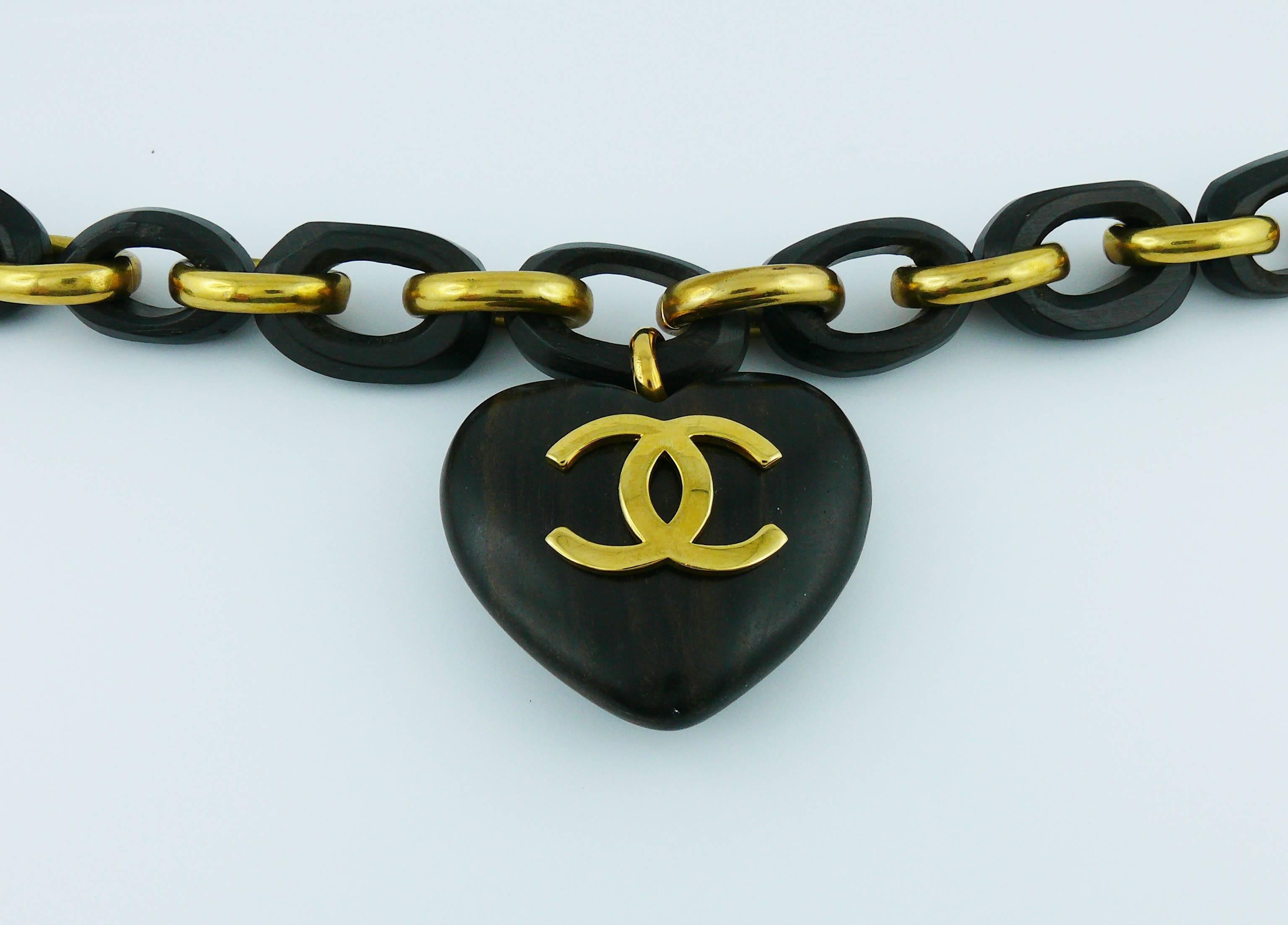 chanel wooden chain