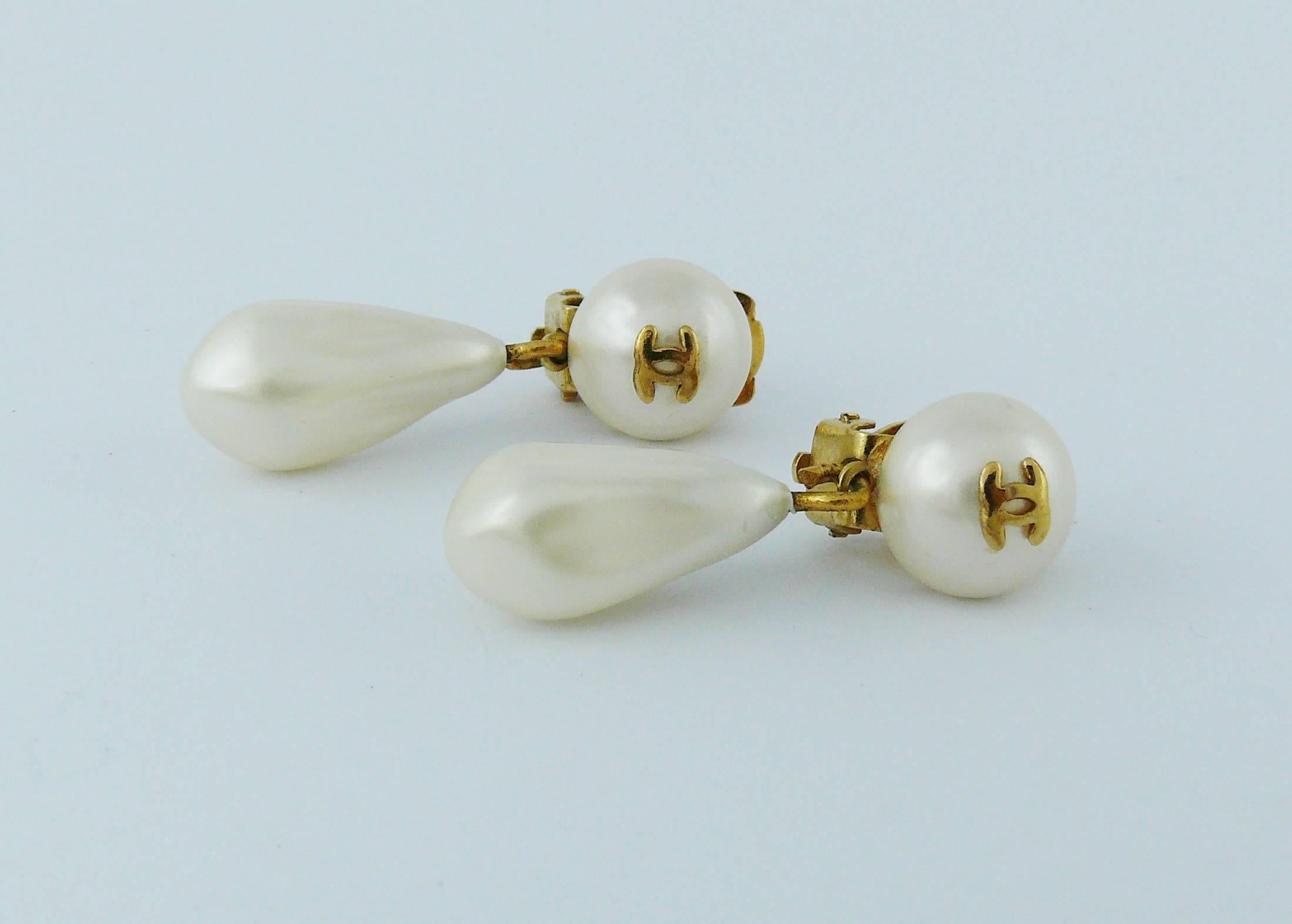 chanel pearl dangling earrings