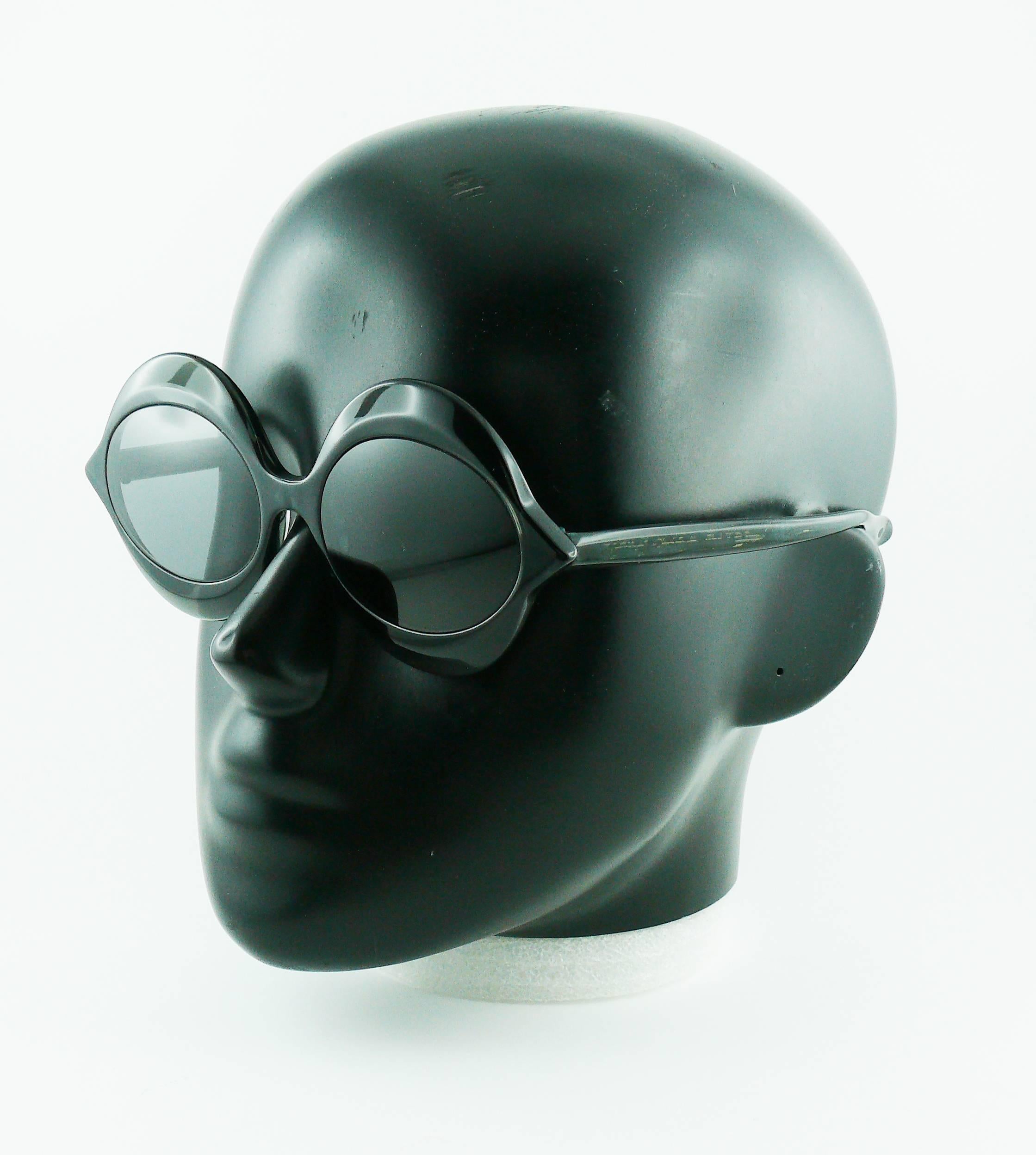 Women's Pierre Cardin Vintage Iconic Kiss Black Sunglasses