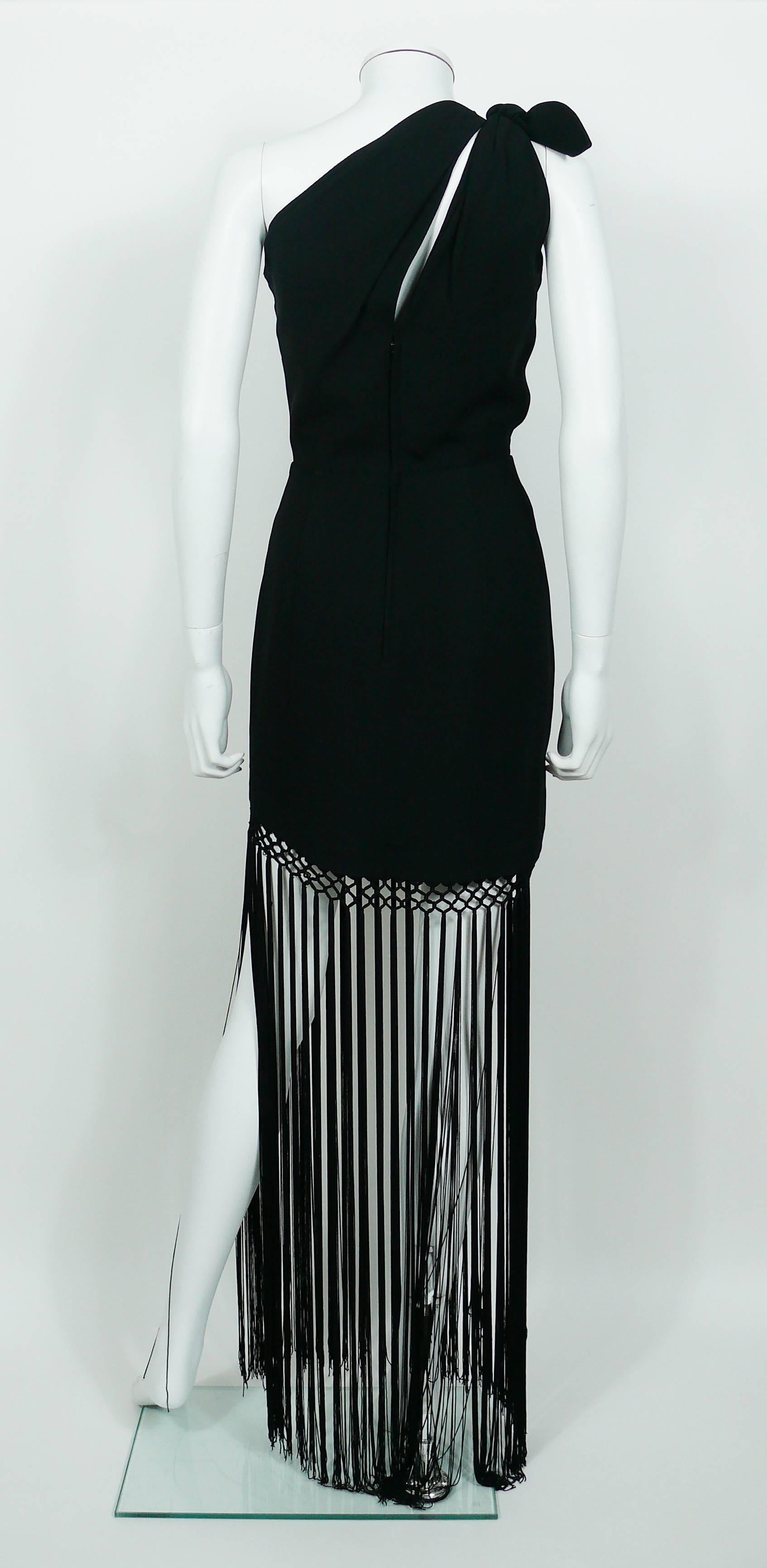 Thierry Mugler Vintage Ein-Schulter-Kleid mit schwarzen Fransen Damen im Angebot