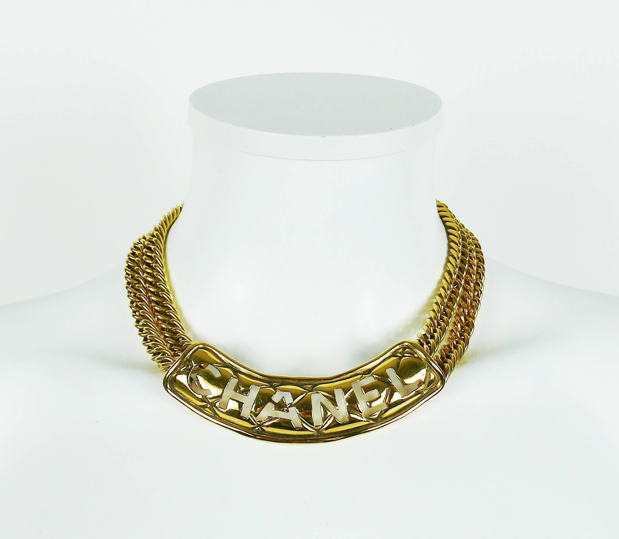 Women's Chanel Vintage Rare Iconic Cut Out Choker Necklace