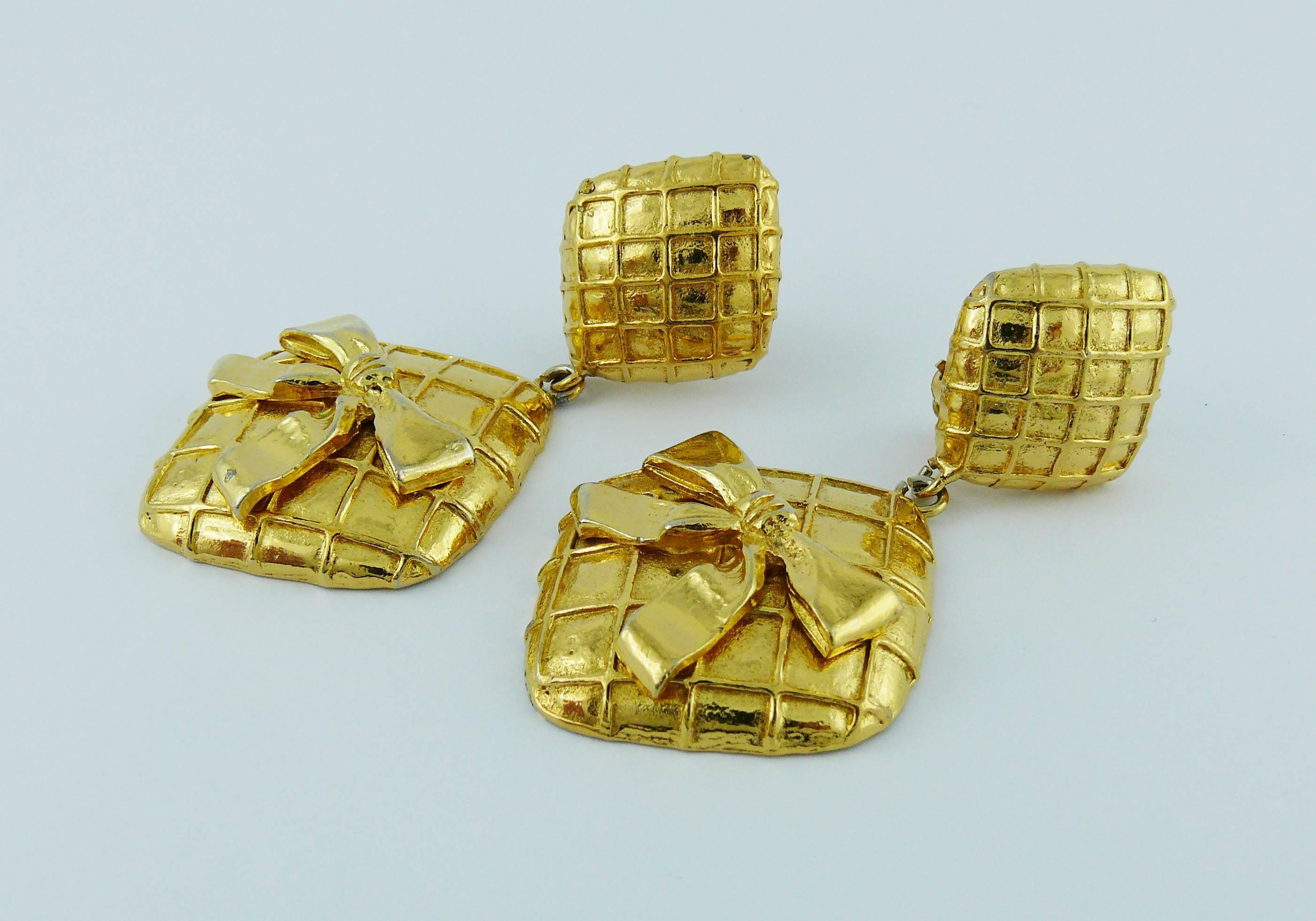 Chanel Vintage Gold Tone Quilted Bow Dangling Earrings 1