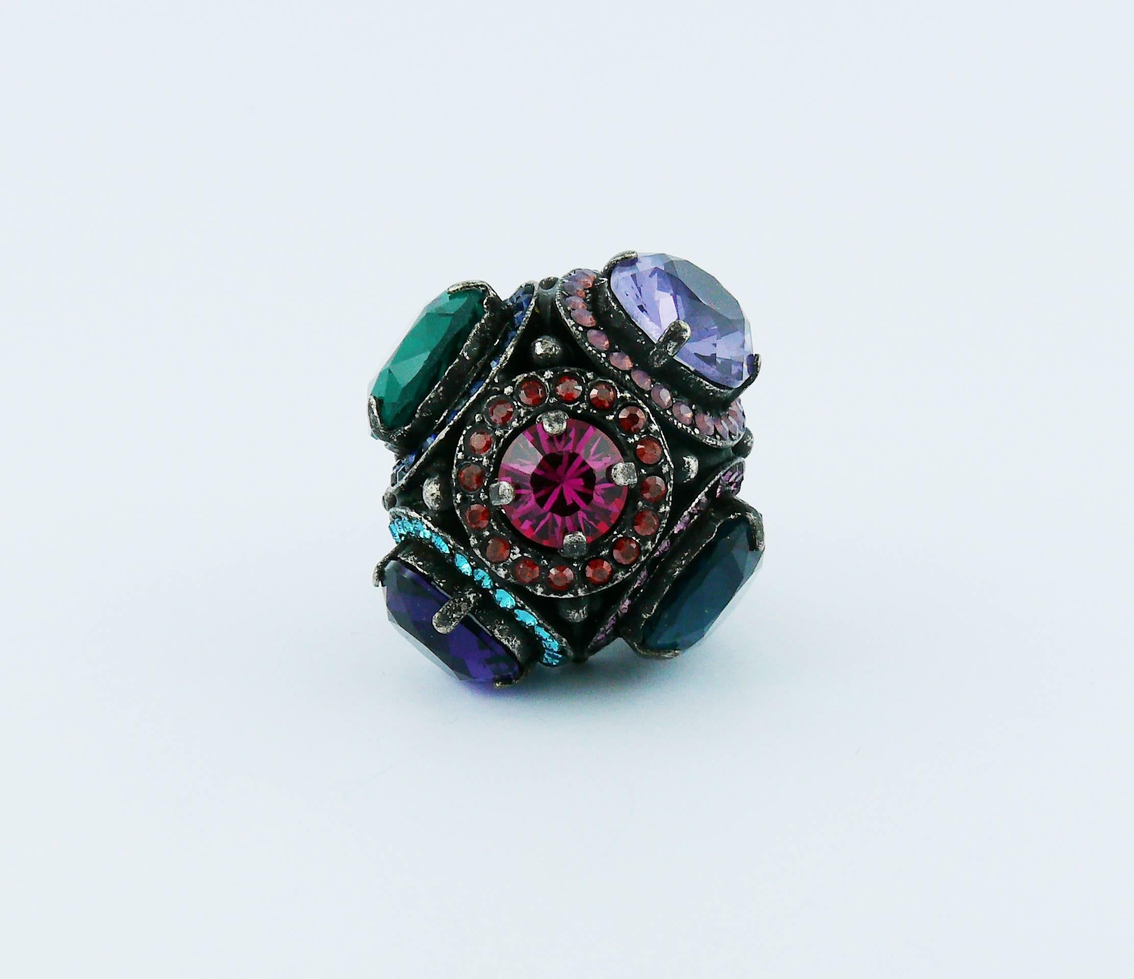 Lanvin Jewelled Dome Ring In Excellent Condition For Sale In Nice, FR