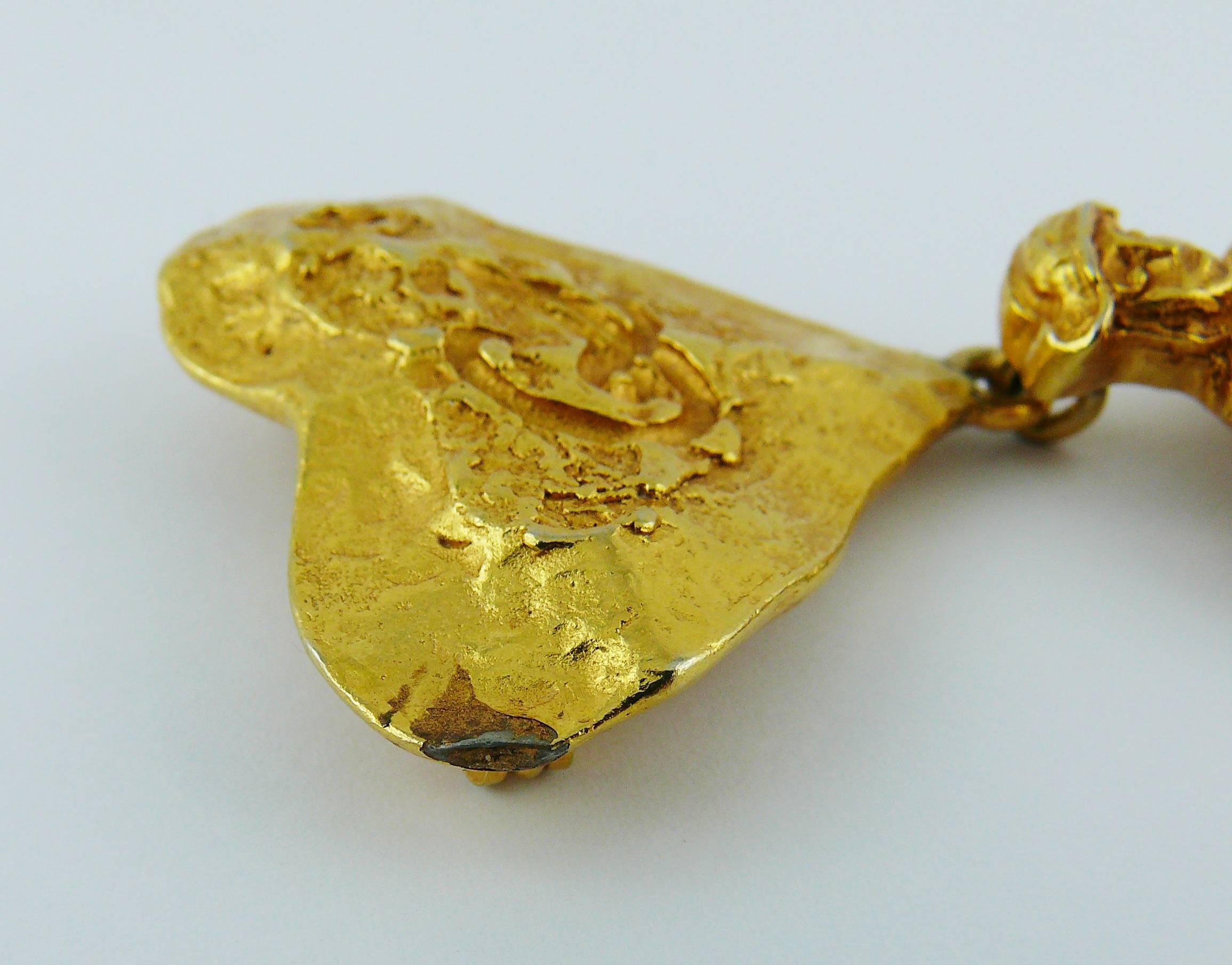 Christian Lacroix Vintage Gold Toned Matador Dangle Brooch 3