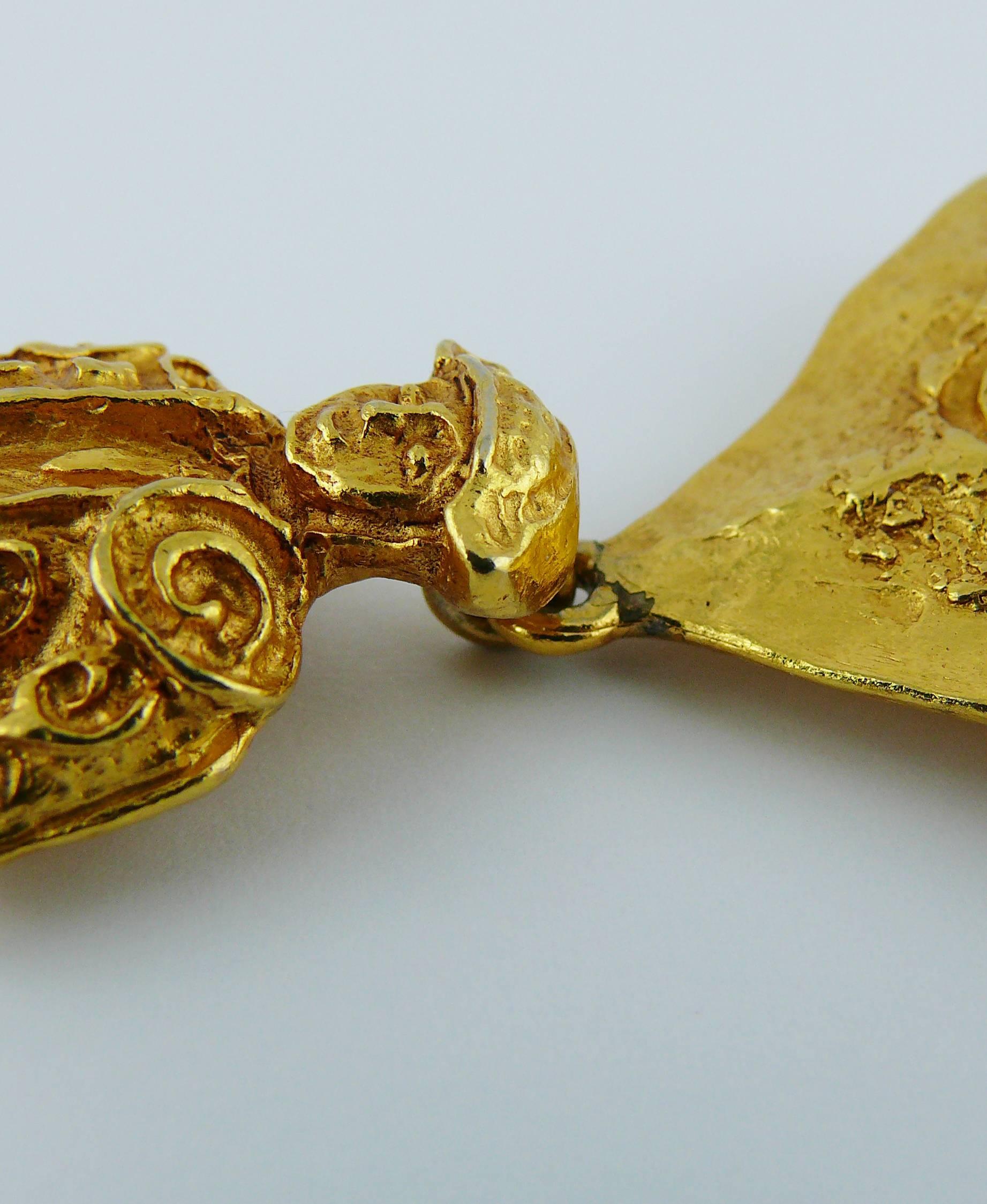 Christian Lacroix Vintage Gold Toned Matador Dangle Brooch 4