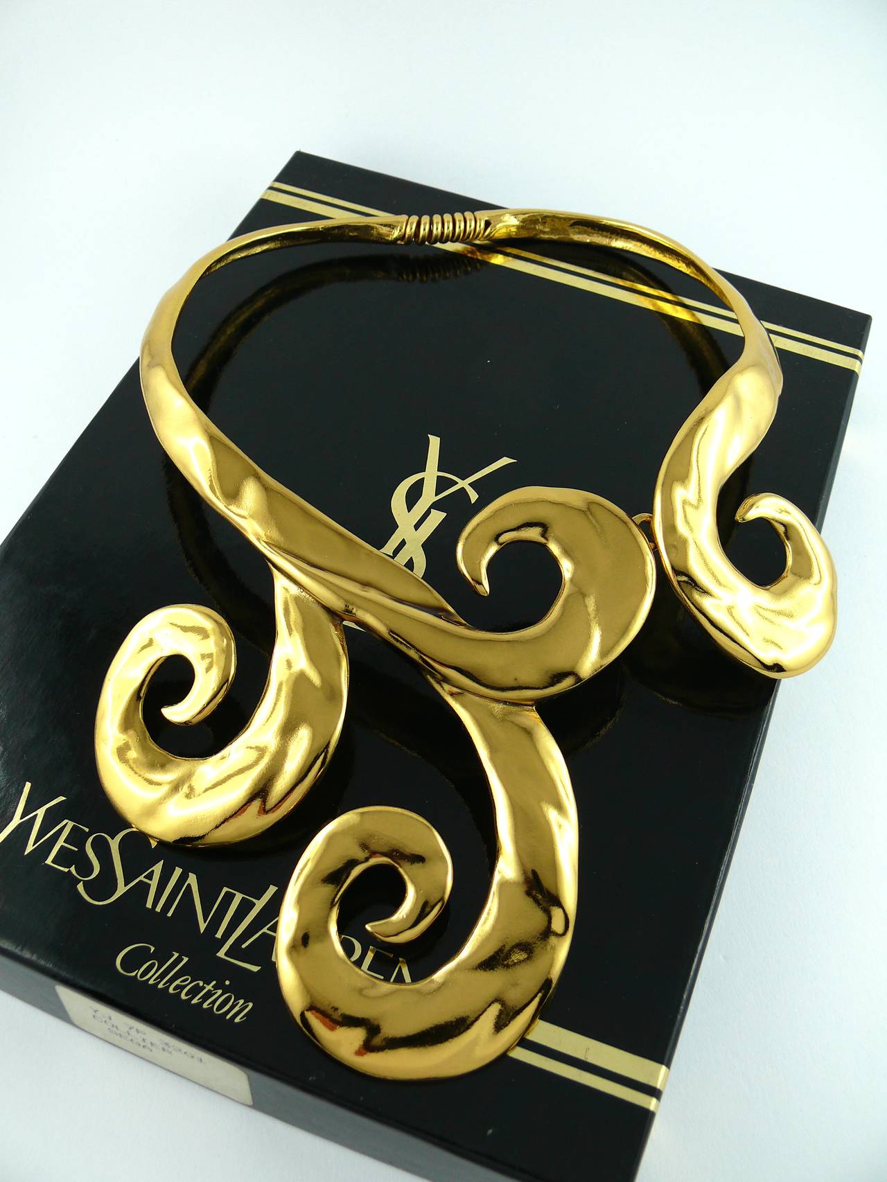 Women's Yves Saint Laurent YSL Vintage Arabesque Choker Necklace