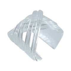 Christian Dior Sculptural Clear Lucite Cuff Bracelet 9