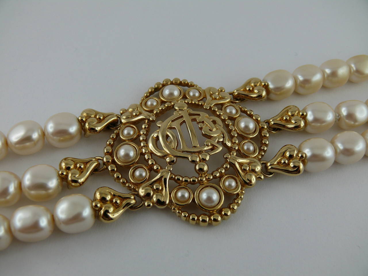 christian dior pearl necklace vintage
