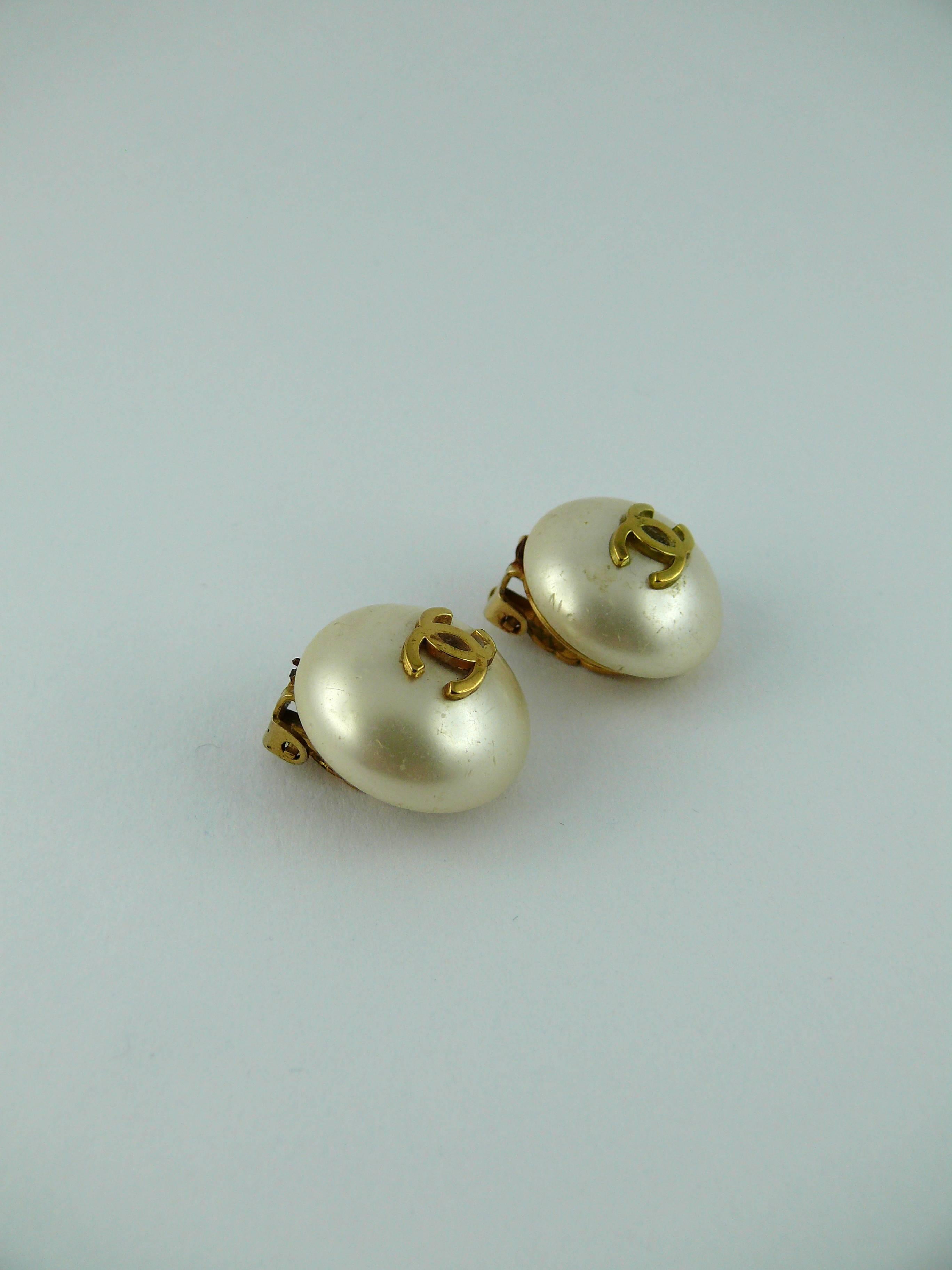 chanel pearl clip on earrings