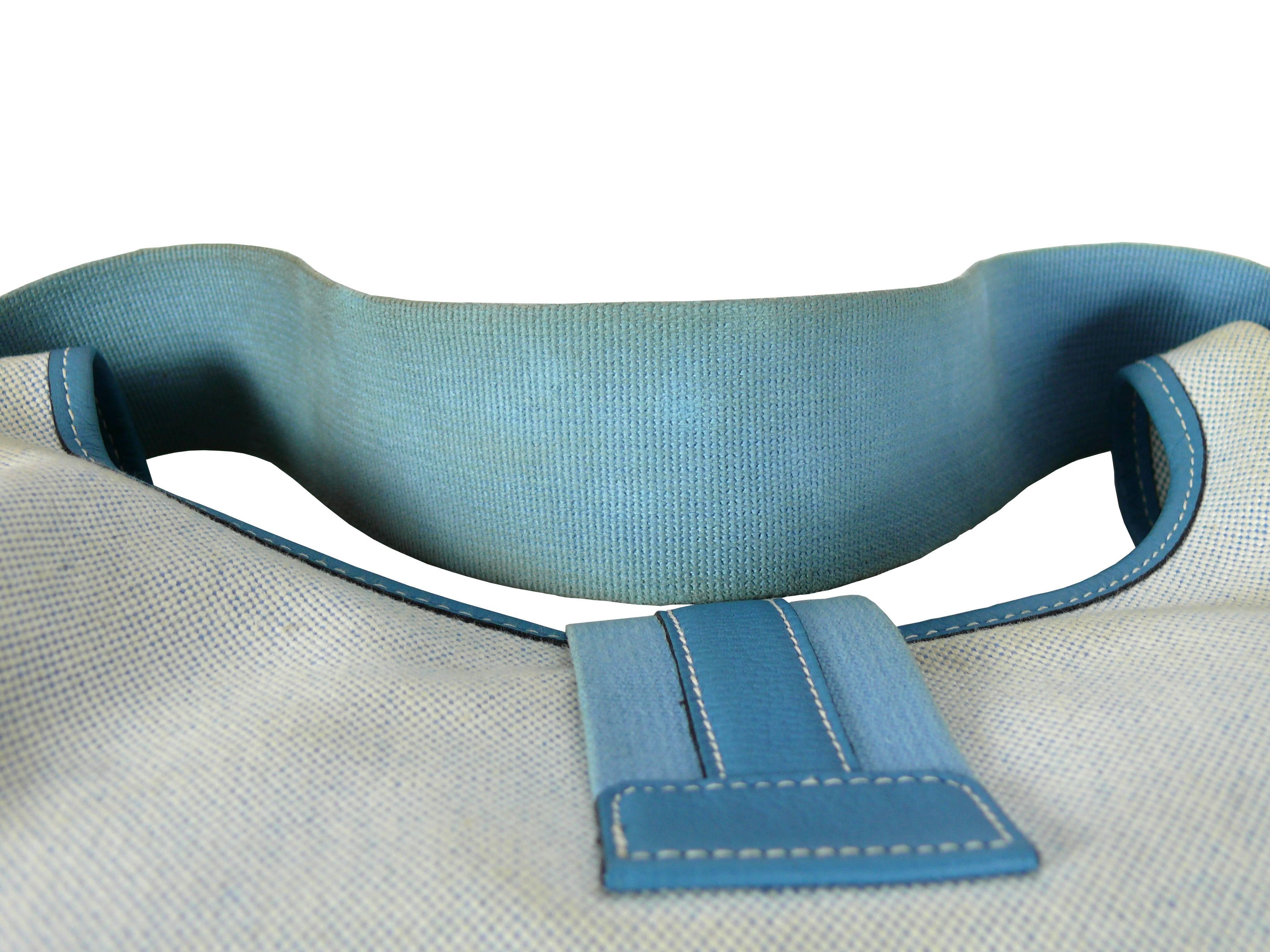 Hermes Vintage Beige Canvas and Blue Jean Blue Togo Leather Tsako Bag 4