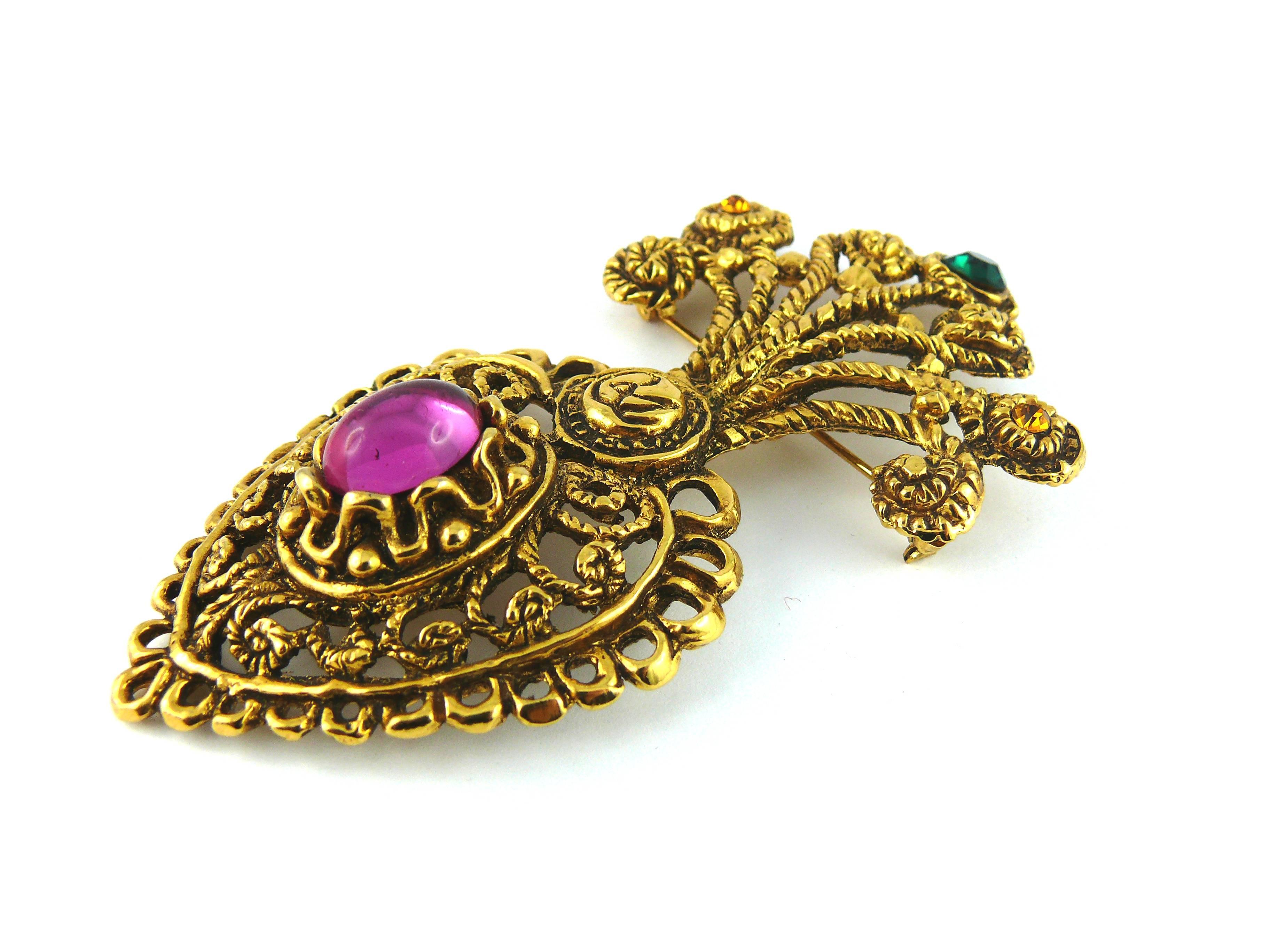 Christian Lacroix Vintage Rare Baroque Jewelled Heart Brooch Limited Edition In Excellent Condition In Nice, FR