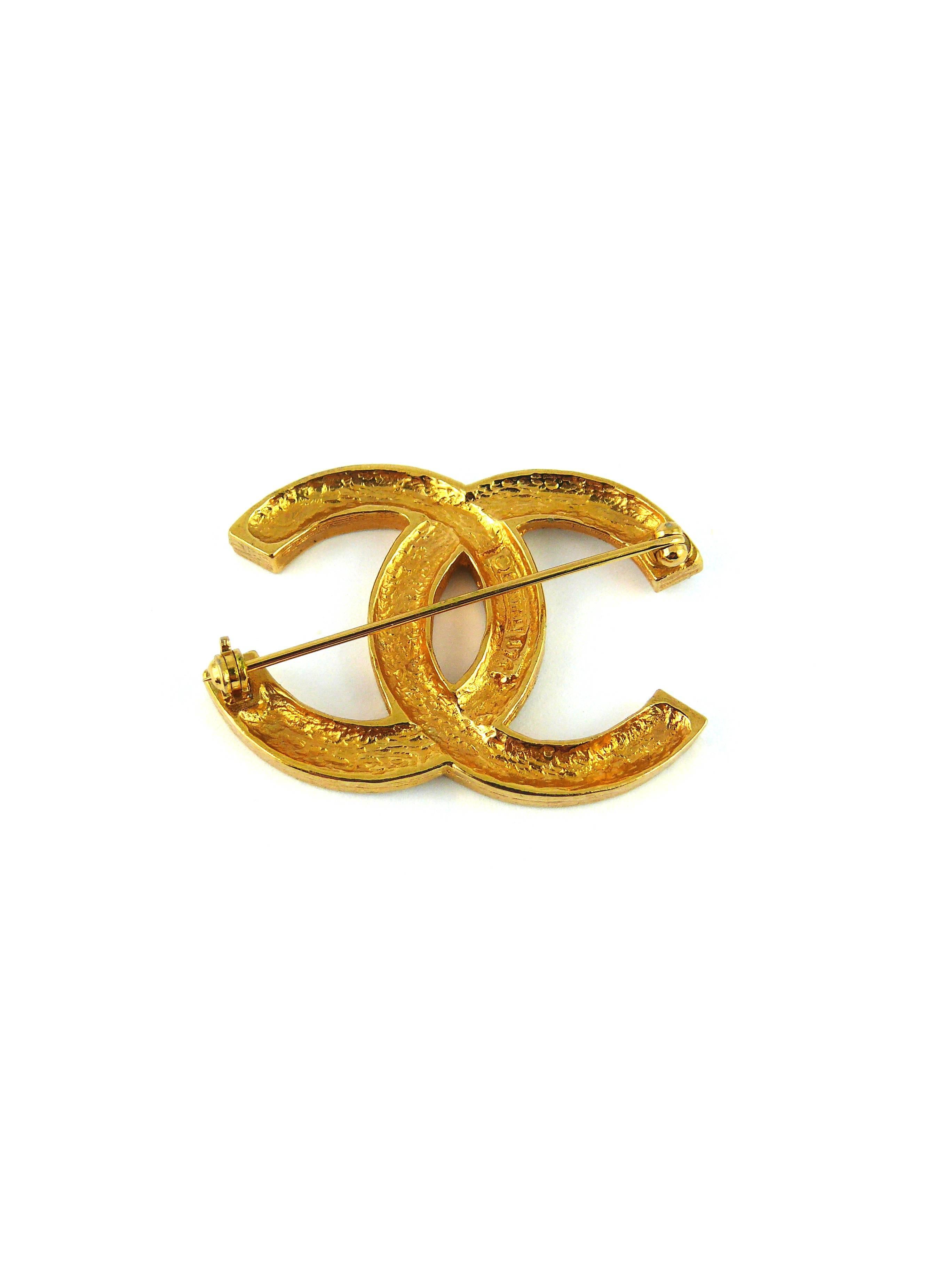 Women's Chanel Vintage CC Logo Crystal Brooch