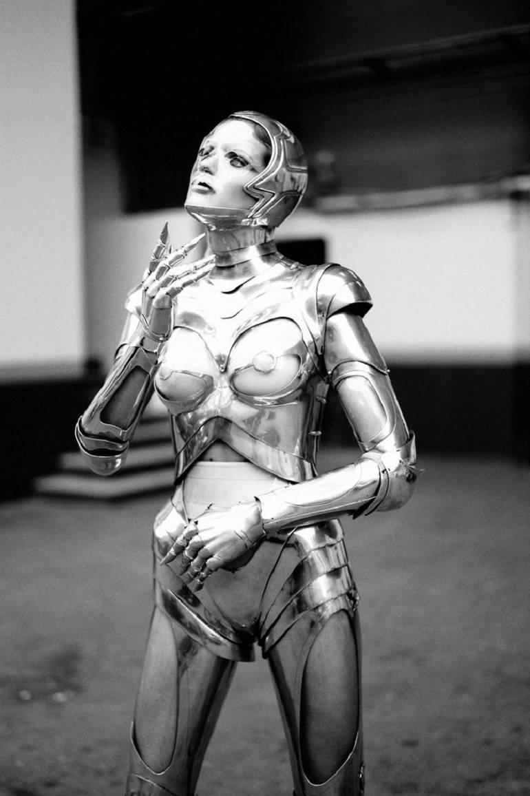 Thierry Mugler Massive futuristische Sternschnuppen-Kerzenleuchter (Schwarz)