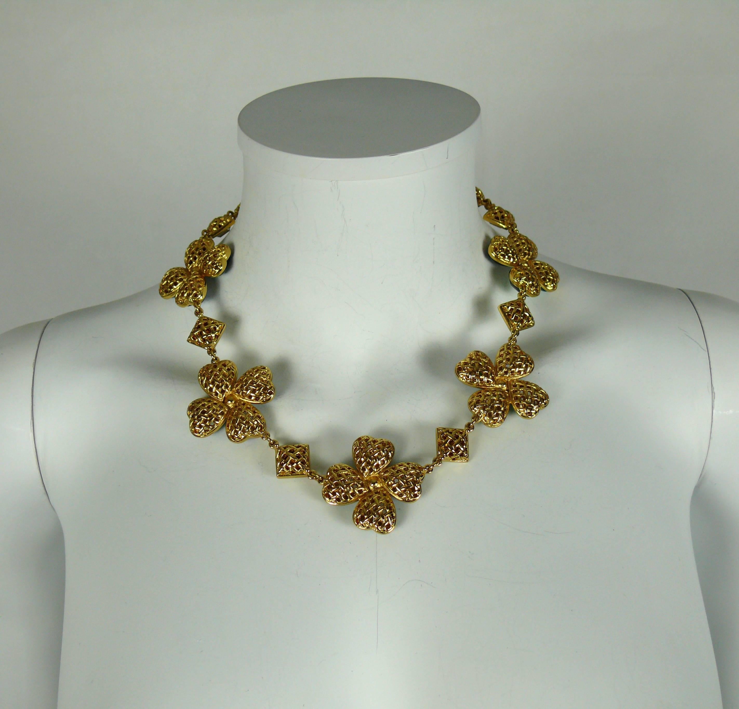 Yves Saint Laurent YSL Vintage Clover Heart Necklace 2 Ways 1