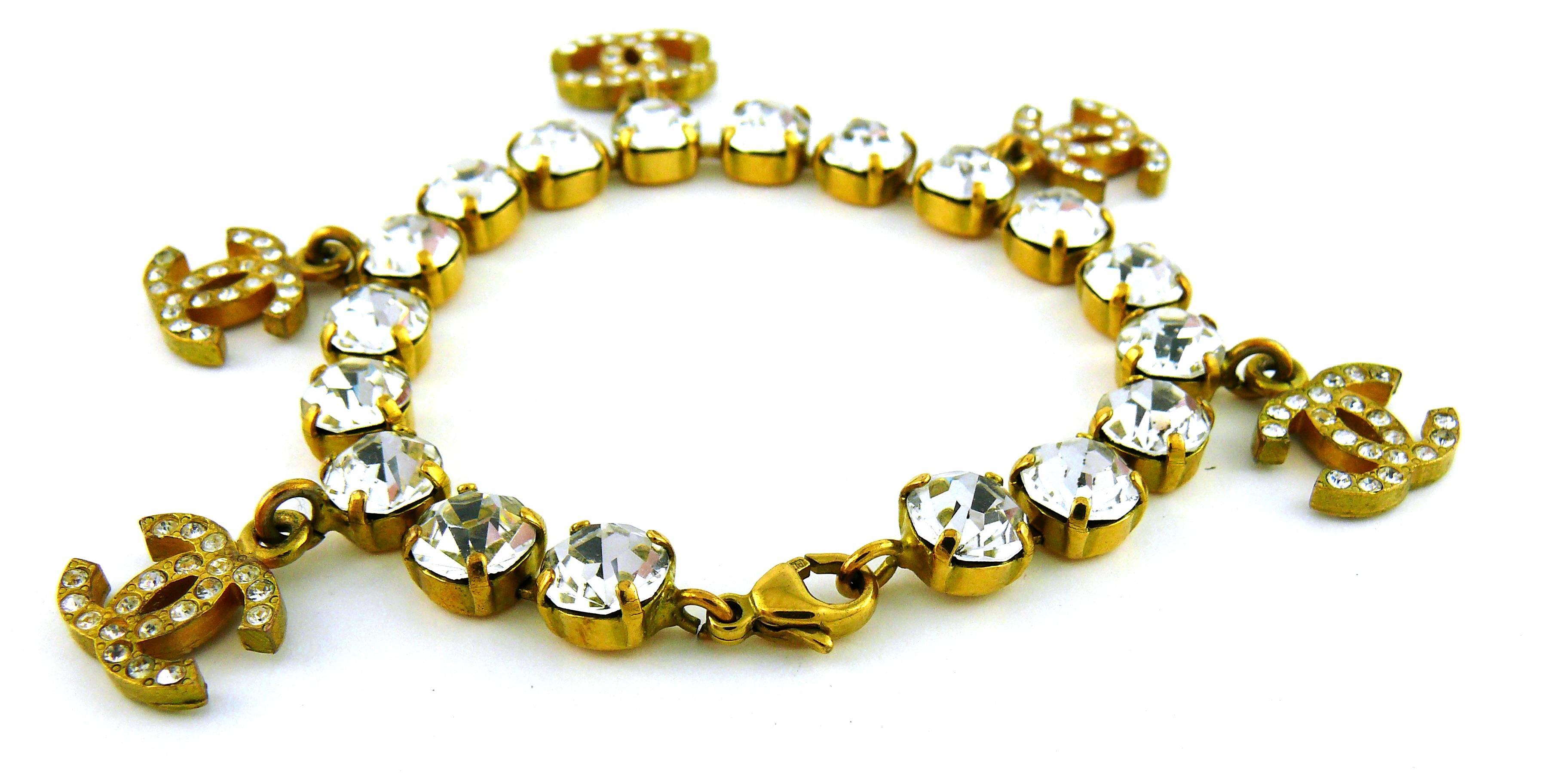 Chanel Vintage CC Charm Jewelled Bracelet In Excellent Condition In Nice, FR